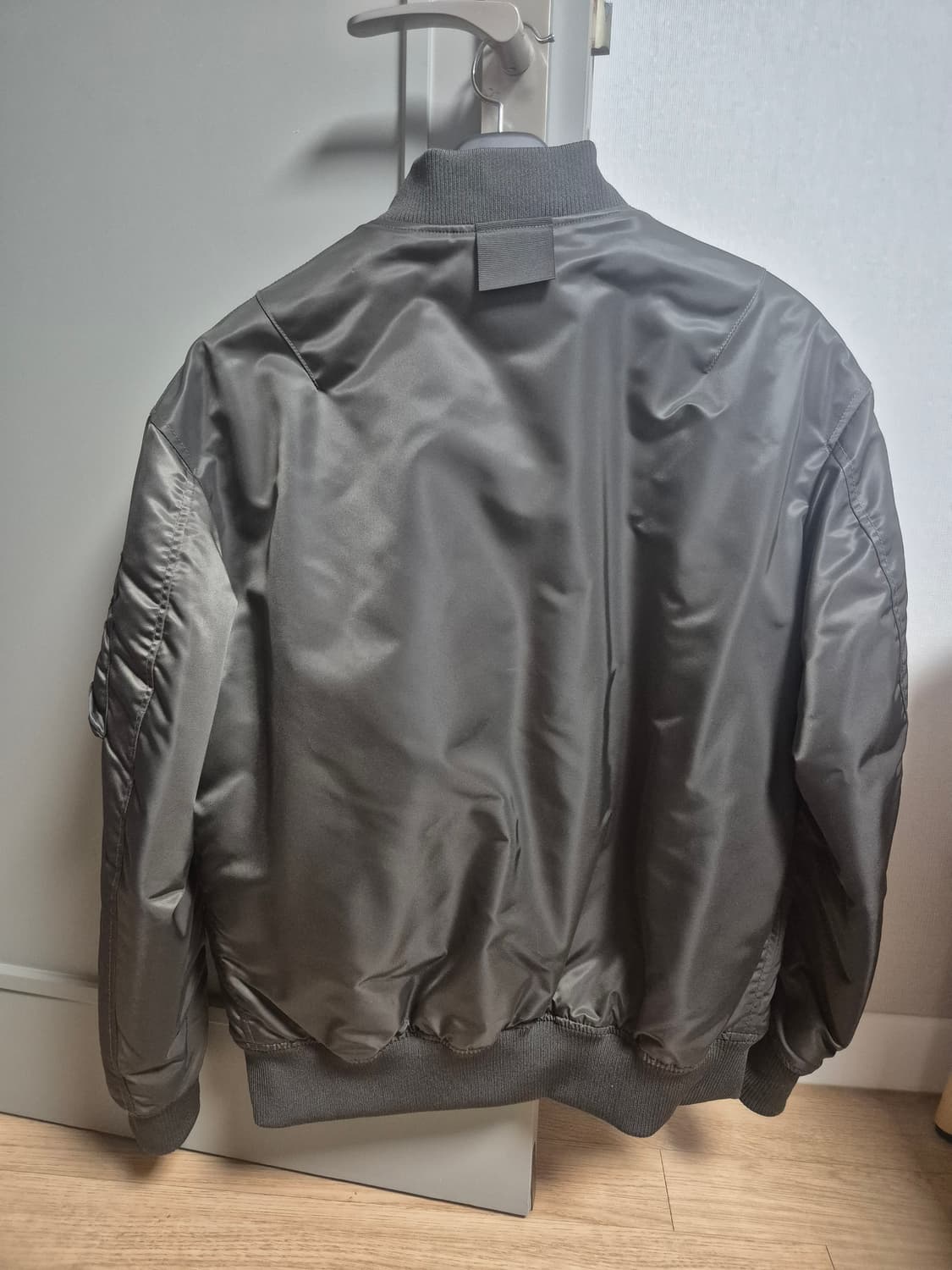 유니클로x질샌더 MA-1 판매합니다 상품이미지3