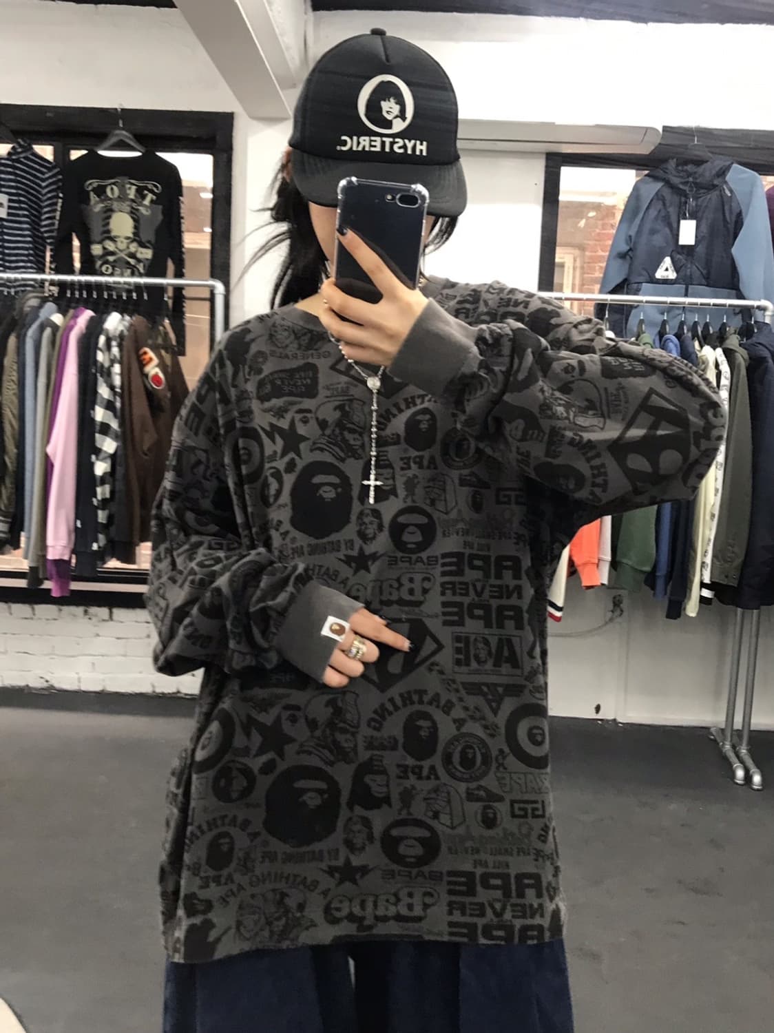 베이프 OG 그레이 롱슬리브 상품이미지1