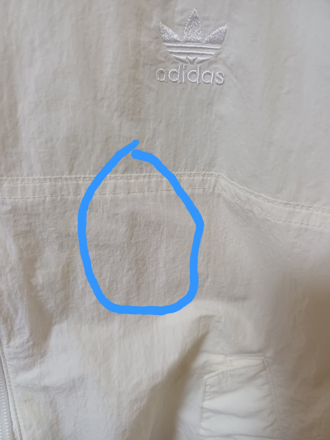 아디다스 빅로고 크롭 우븐 바람막이 상품이미지9