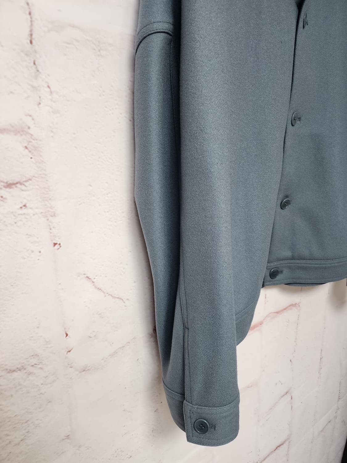 COS 에어포스 블루 색상 울 자켓 상품이미지6