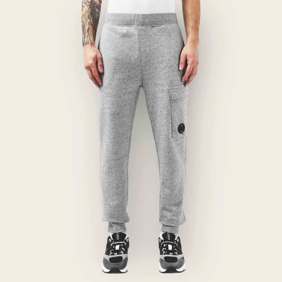 M/ CP컴퍼니 렌즈포켓 조거팬츠 상품이미지1