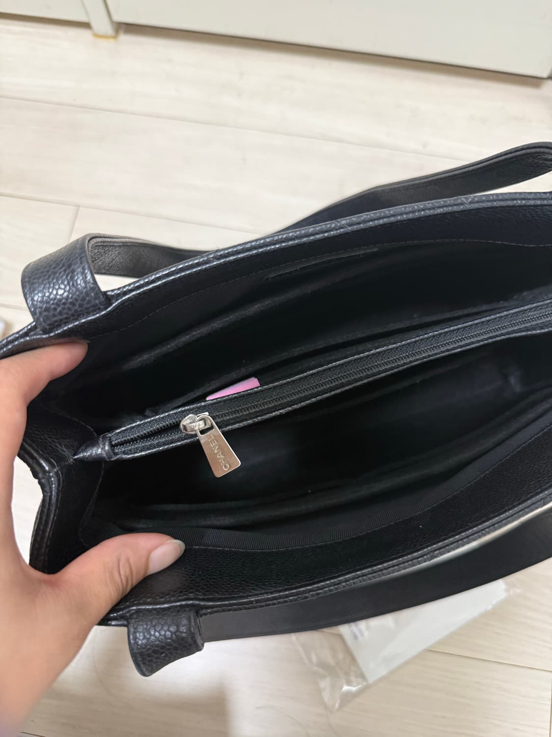 샤넬 빈티지 블랙 캐비어 숄더백 토트백 상품이미지4