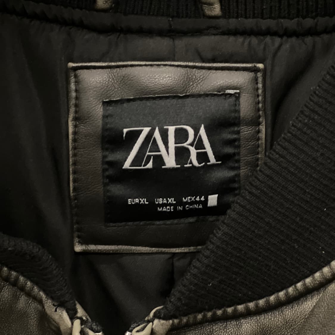 자라 페이크 레더 오버핏 빈티지워싱 봄버 자켓가죽 XL 상품이미지9