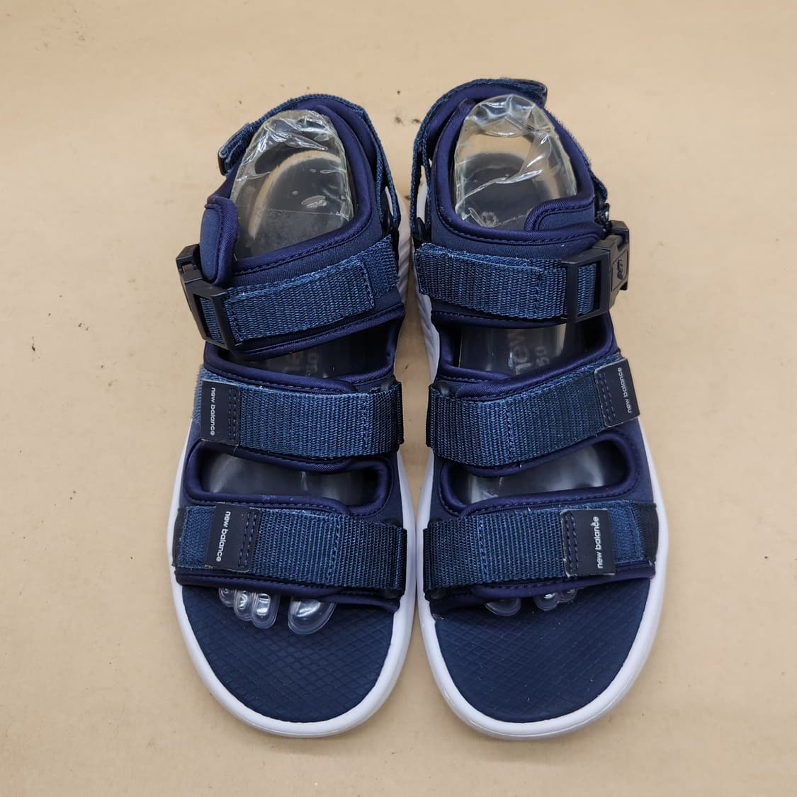 뉴발란스 750 남성샌들260 상품이미지2