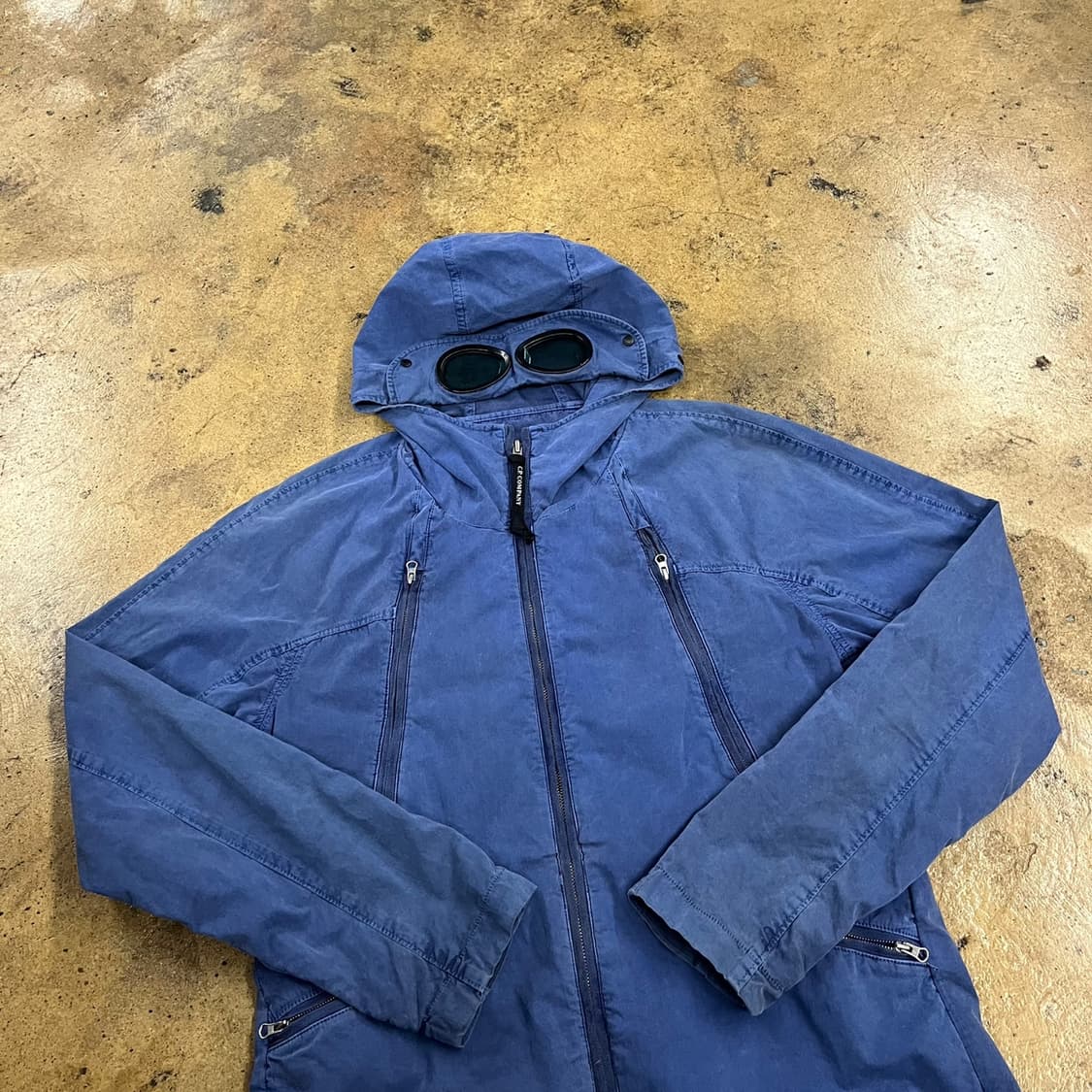 [정품/95] 씨피 컴퍼니 고글 후드 자켓 블루 b17 상품이미지1