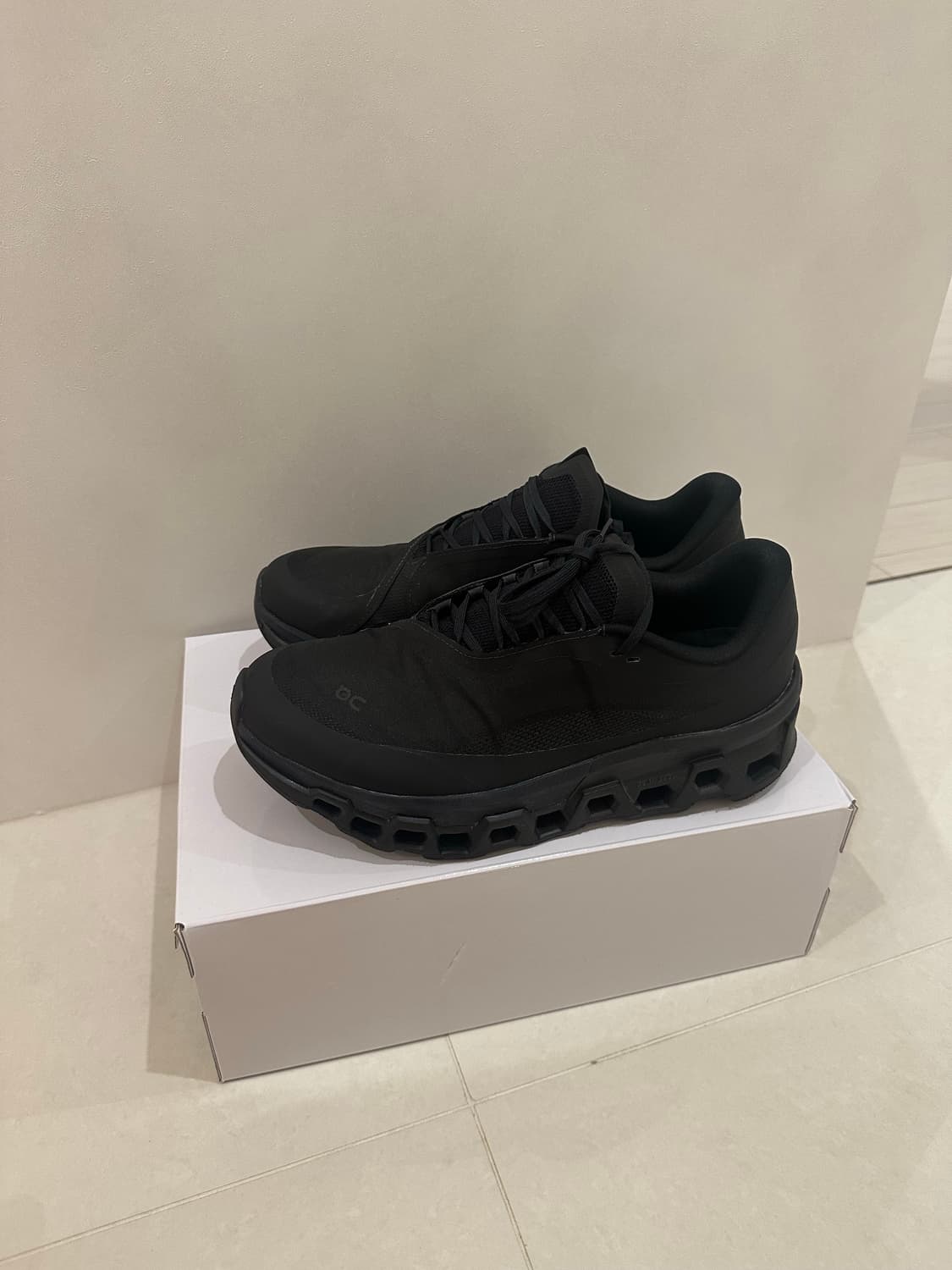[USED][280] ON x PAF CLOUDMONSTER 2 상품이미지1