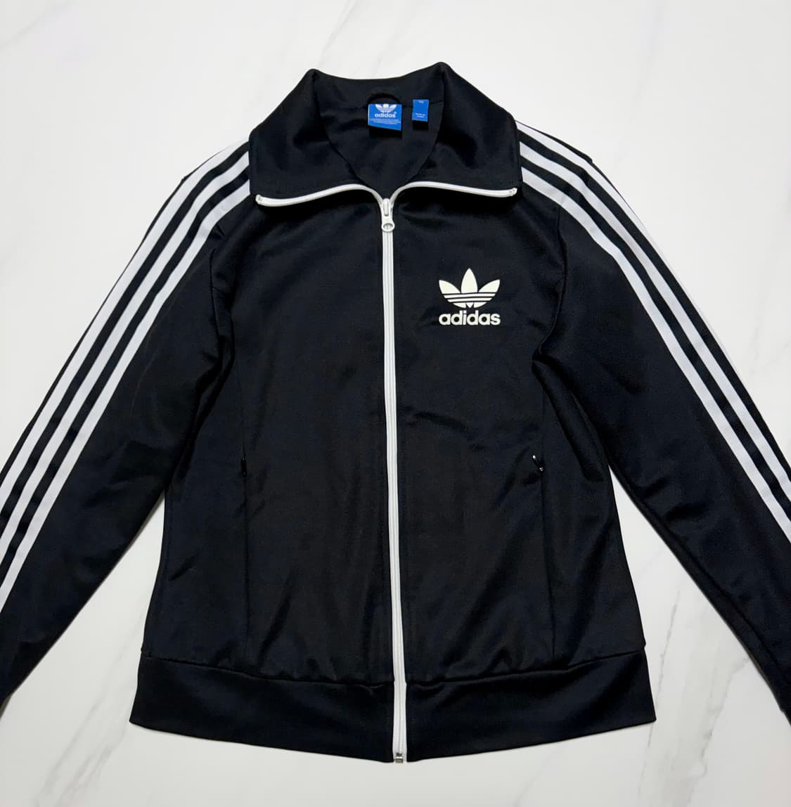 아디다스 검흰 플라워안감 유로파 져지 새상품 상품이미지2