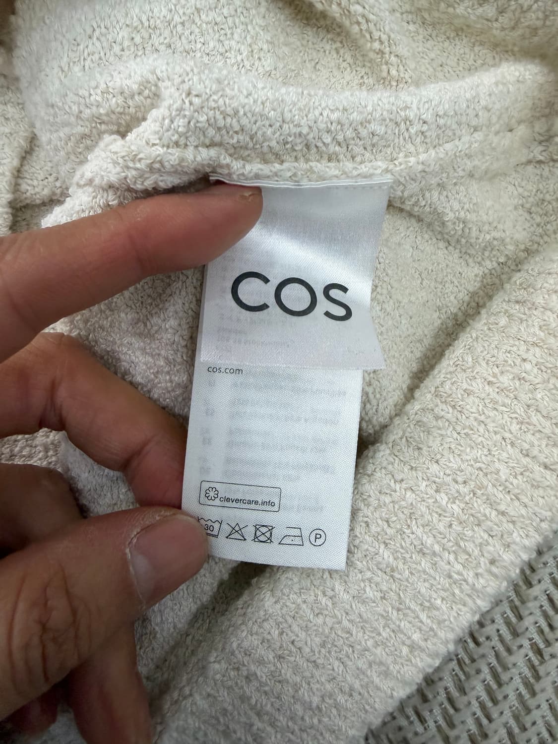 정품) COS 코스 남성 릴렉스핏 카라 니트 반팔 S 상품이미지6