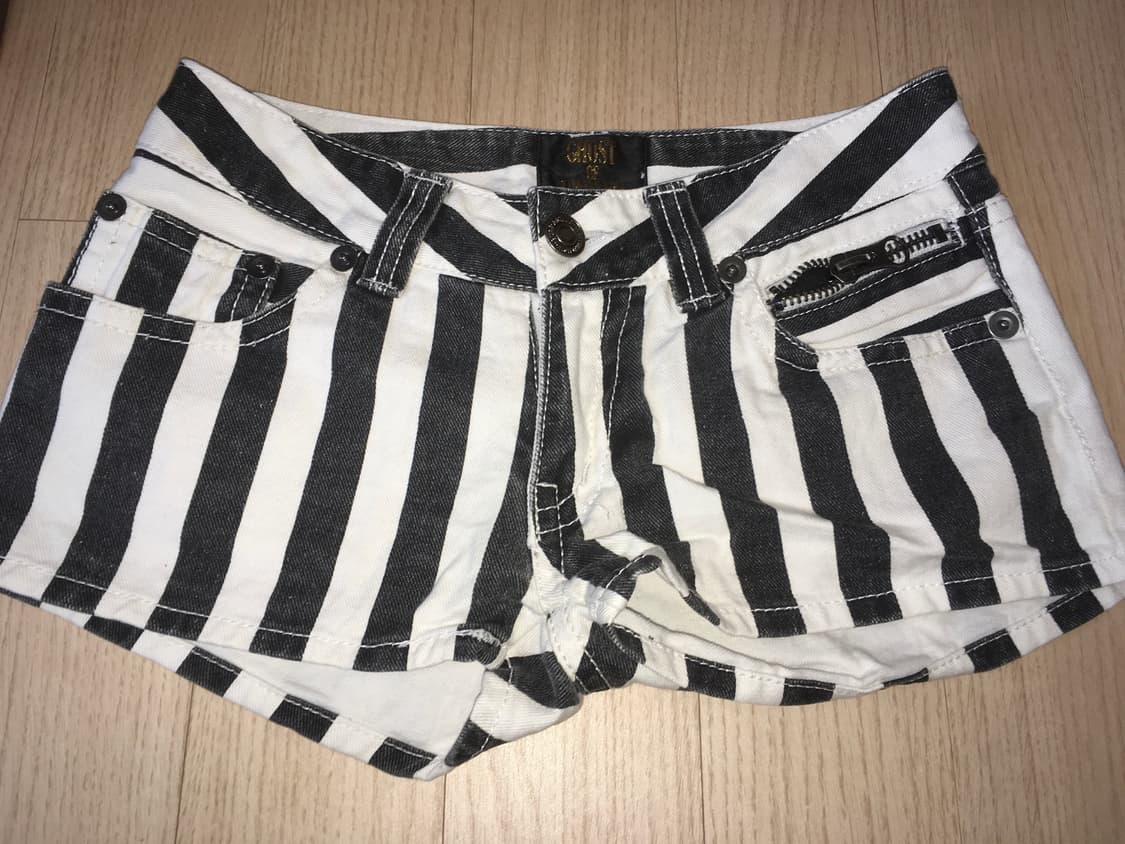 Ghost of harlem 고스트오브할렘 반바지 펑크 y2k 고스펑크 상품이미지1