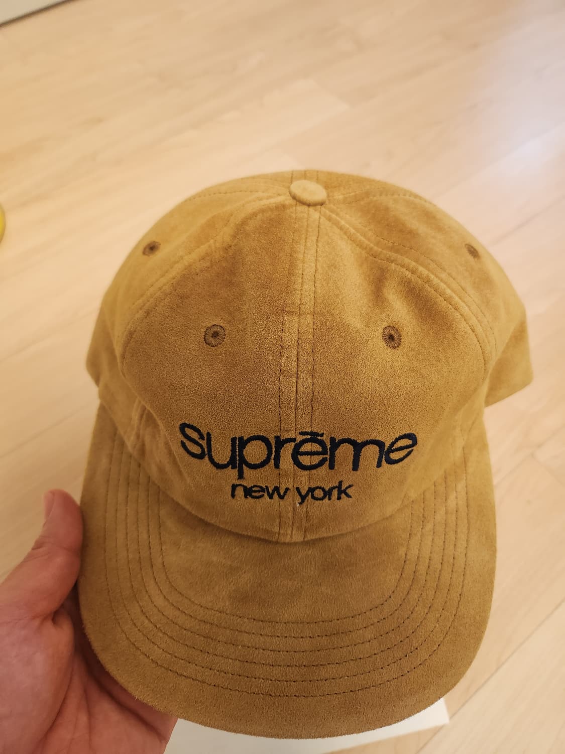 슈프림 스웨이드 된장캡 상품이미지1