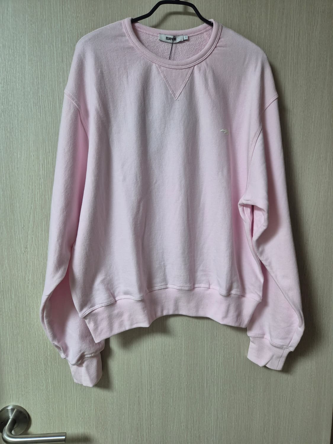 (새제품) NIEEH 니히 맨투맨 핑크 1 상품이미지2