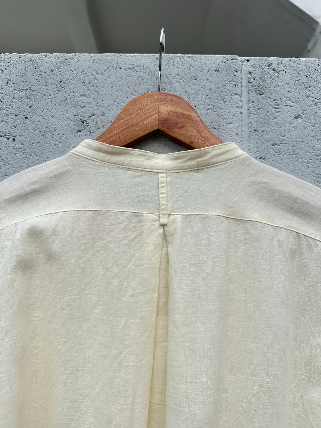 크림 린넨 핀턱 블라우스 상품이미지6