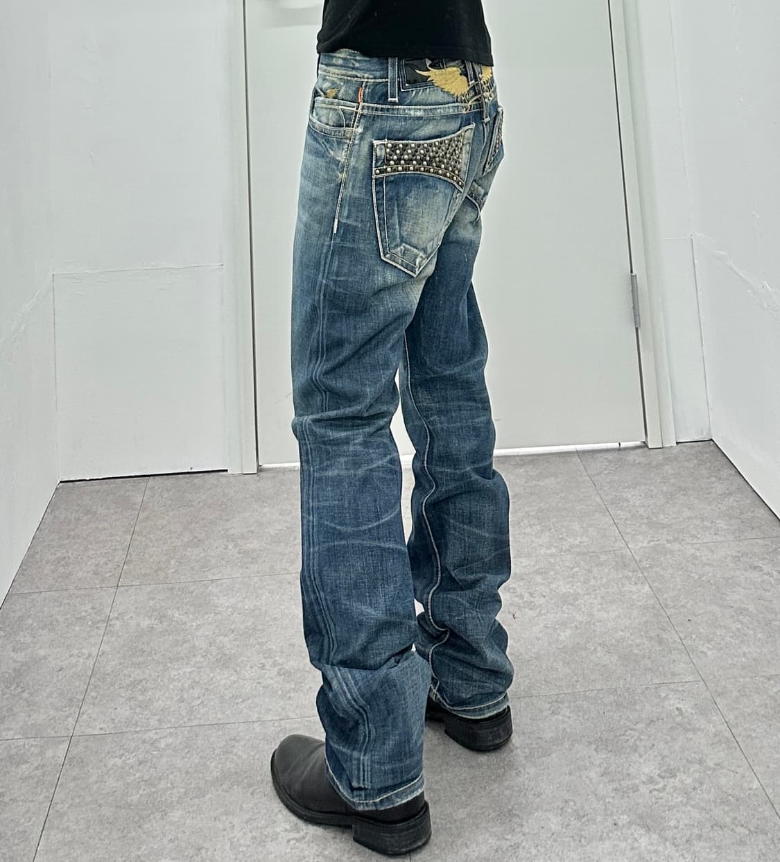 ROBIN’s JEANS back patch stud denim jean 상품이미지6