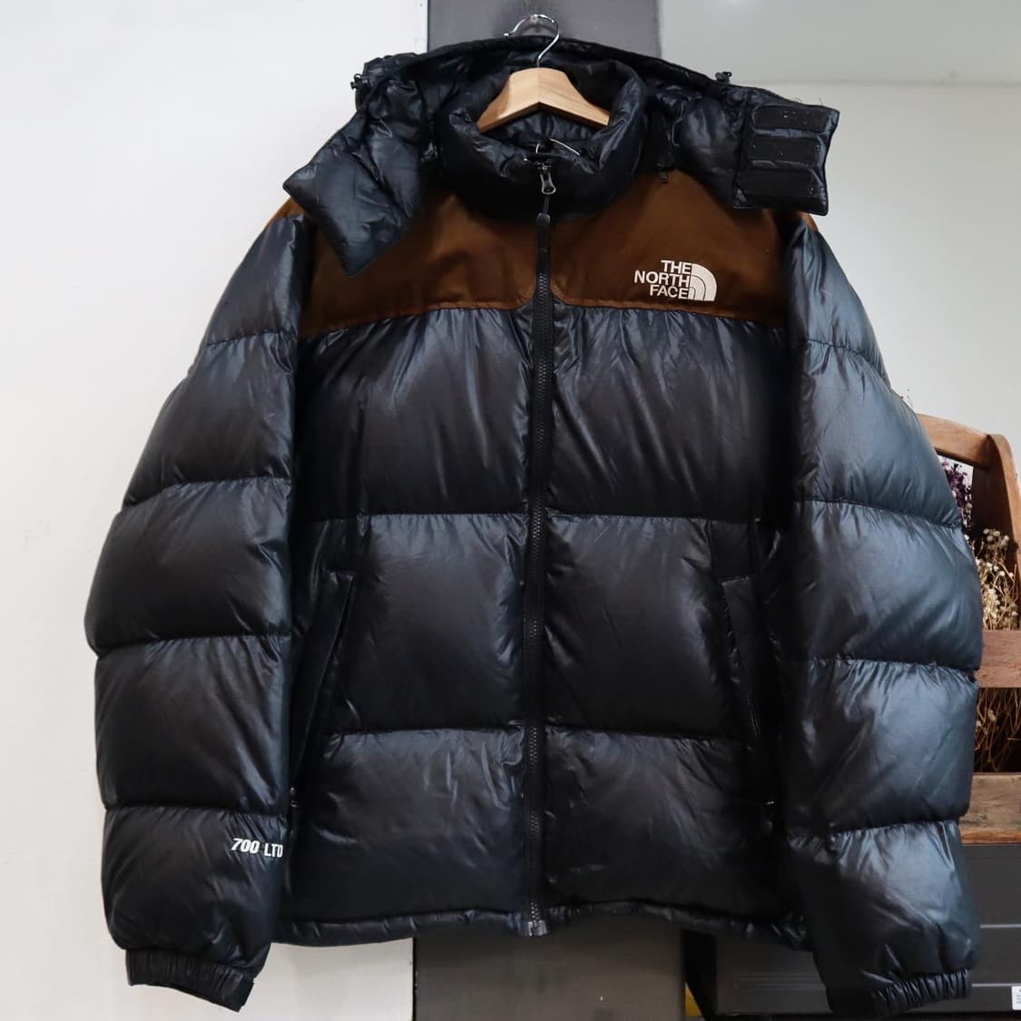 노스페이스 700LTD 눕시 다운 패딩   상품이미지1