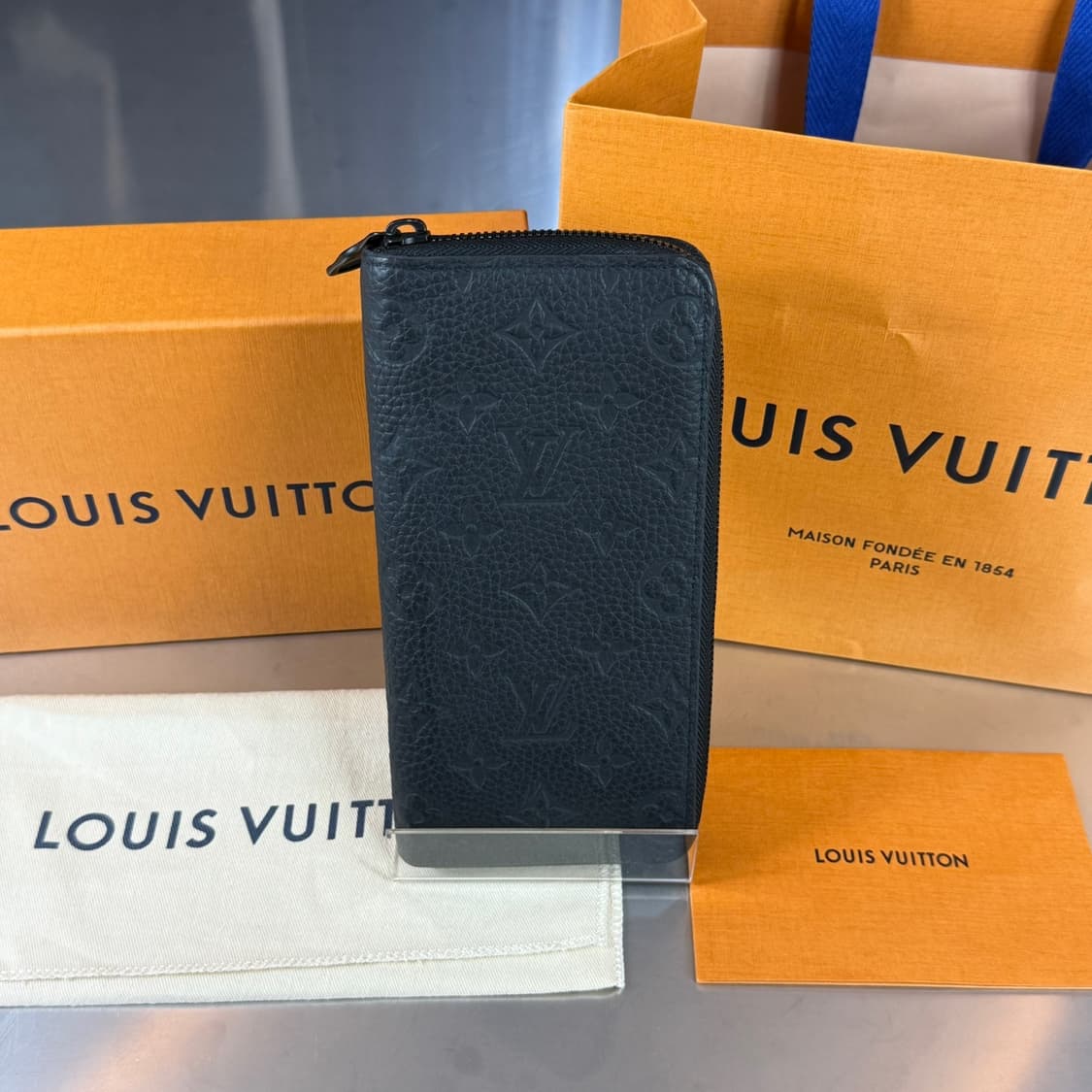 [리오브] 루이비통 토뤼옹 모노그램 지퍼 장지갑 상품이미지1