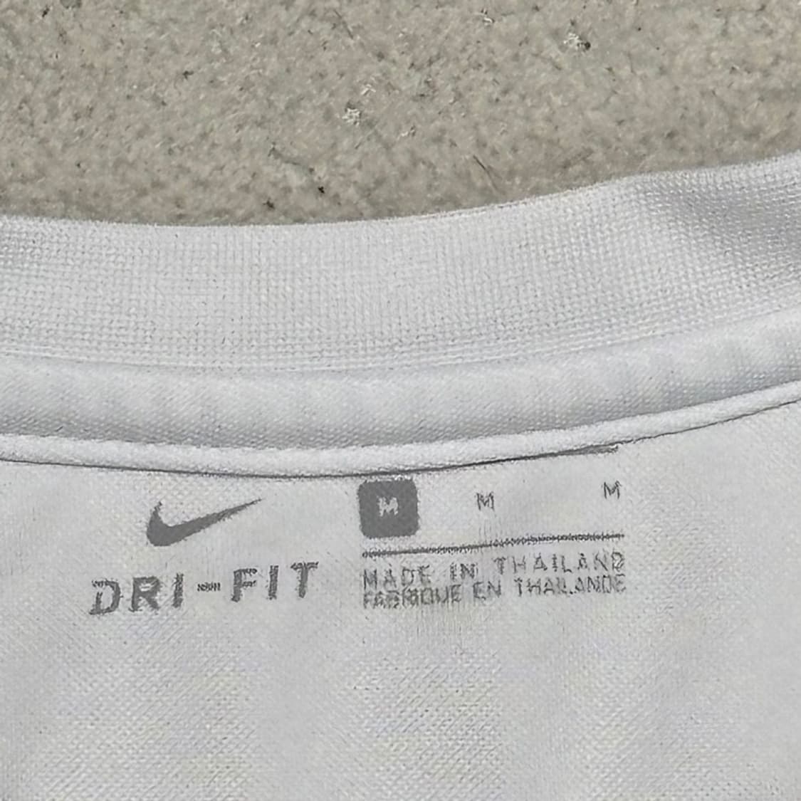 NIKE 드라이핏 스우시 반팔티 화이트 M 상품이미지5