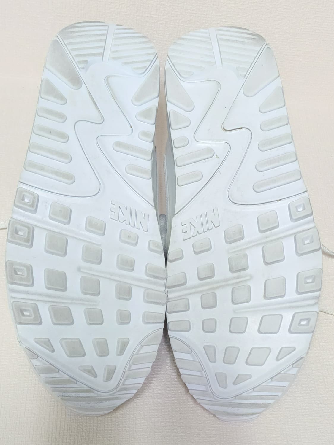 나이키 에어맥스 90 230mm 상품이미지9