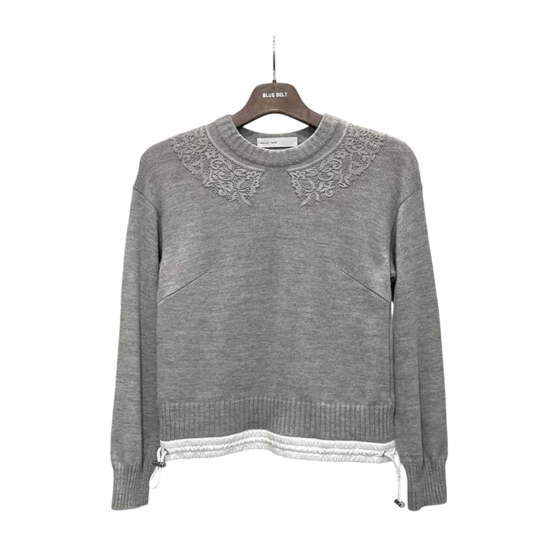 사카이 럭 라운드넥 니트 밑단 스트링 레이스 디테일 그레이 상품이미지1