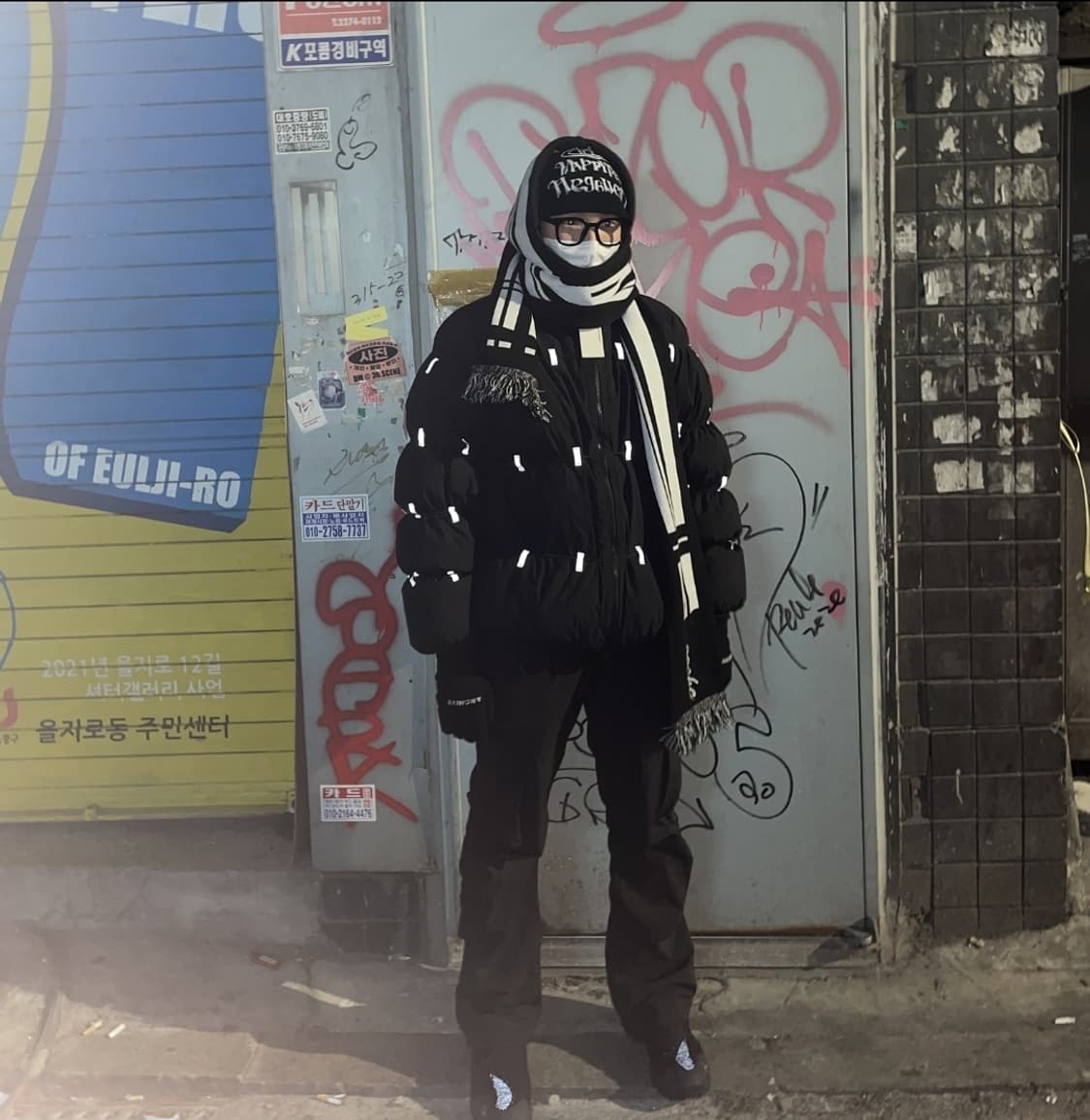 포스트 아카이브 팩션 1.2 센터 다운 패딩 상품이미지10