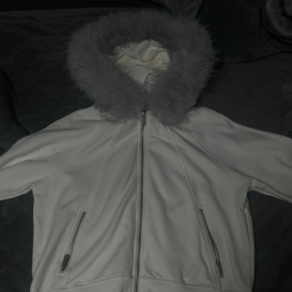 b.access 빈티지 퍼 후드집업 white 상품이미지3