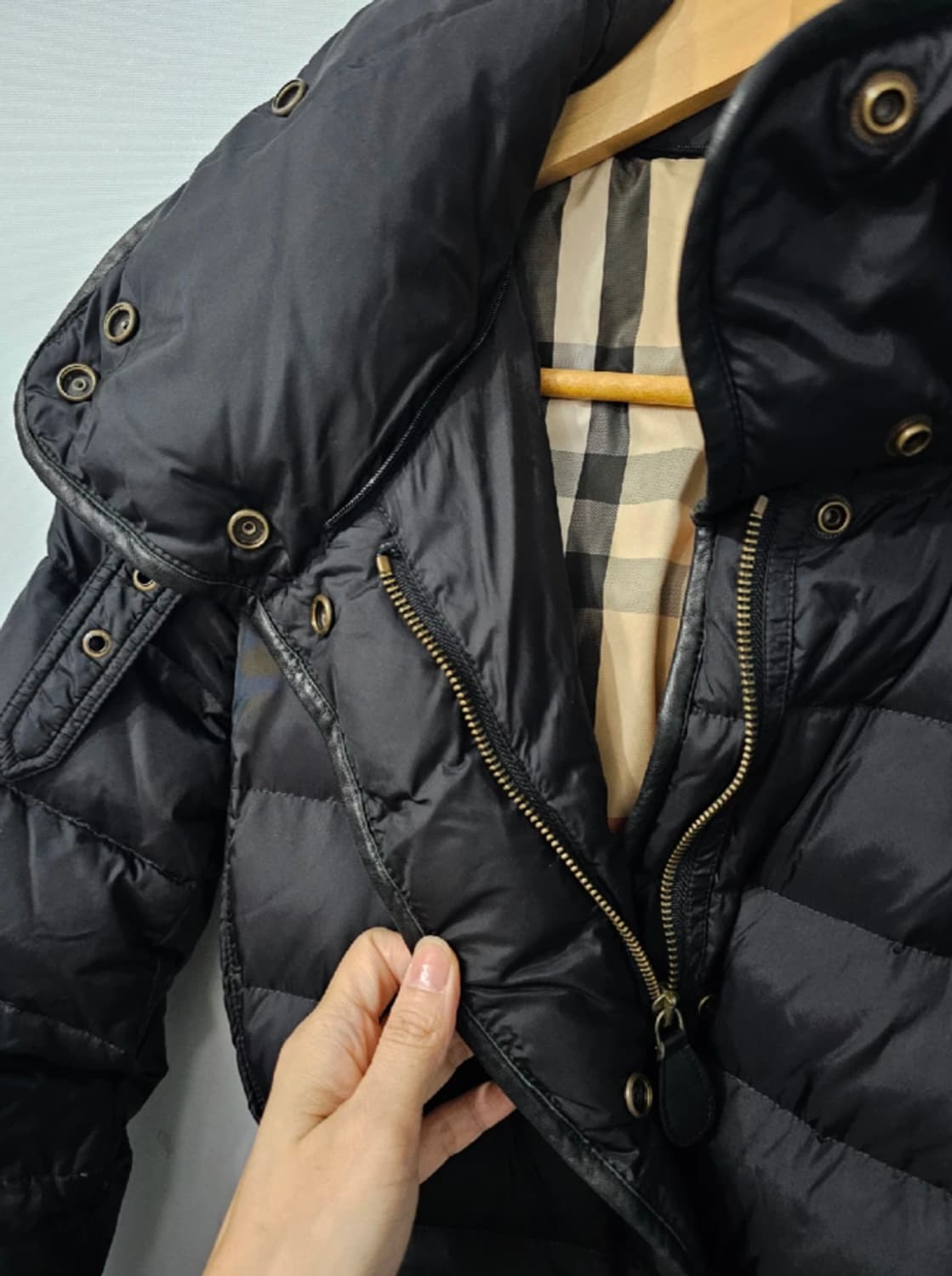 정품 버버리 블랙 벨티드 롱패딩 ~55반 상품이미지7