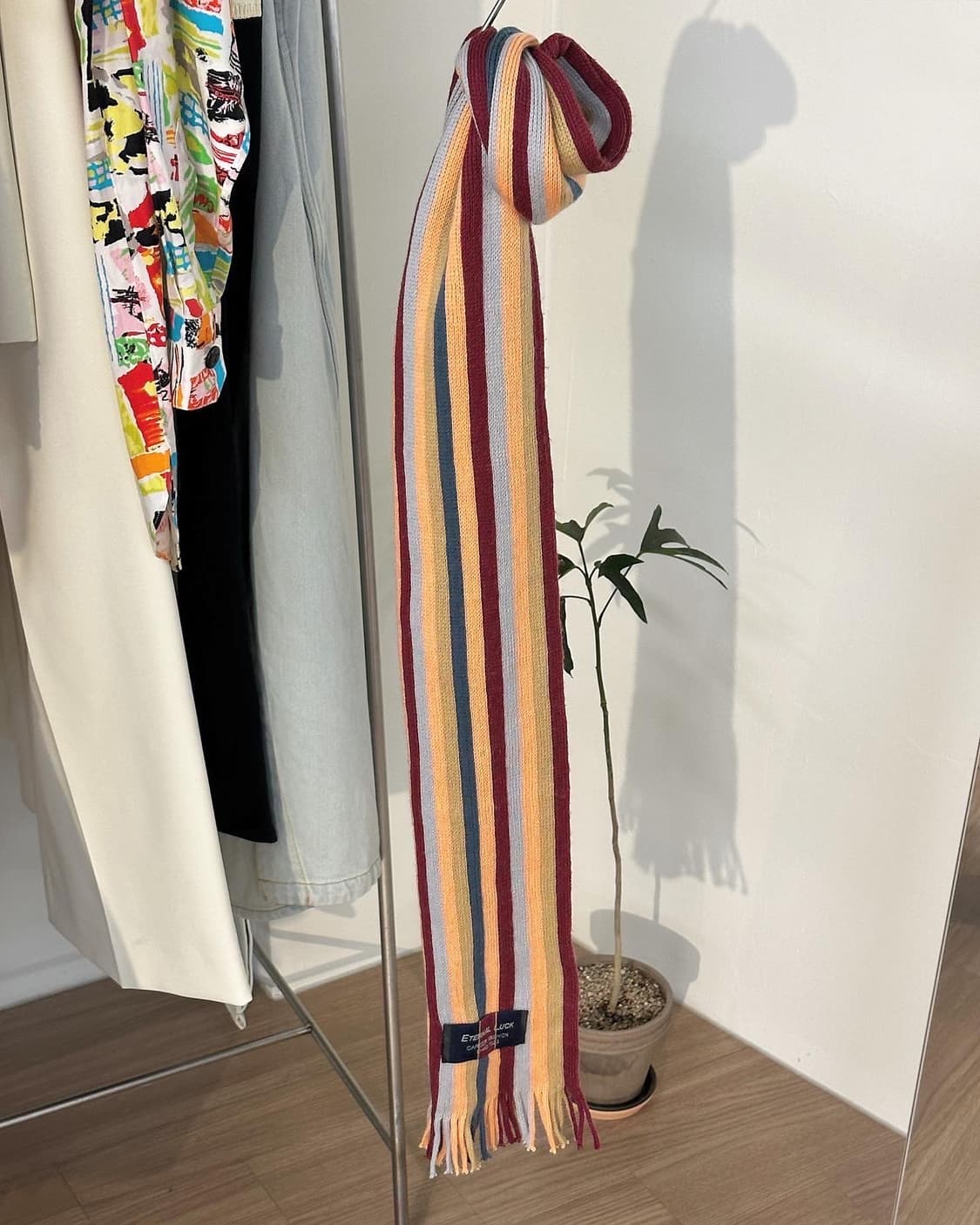 이터널럭 멀티컬러 스트라이프 머플러  상품이미지1