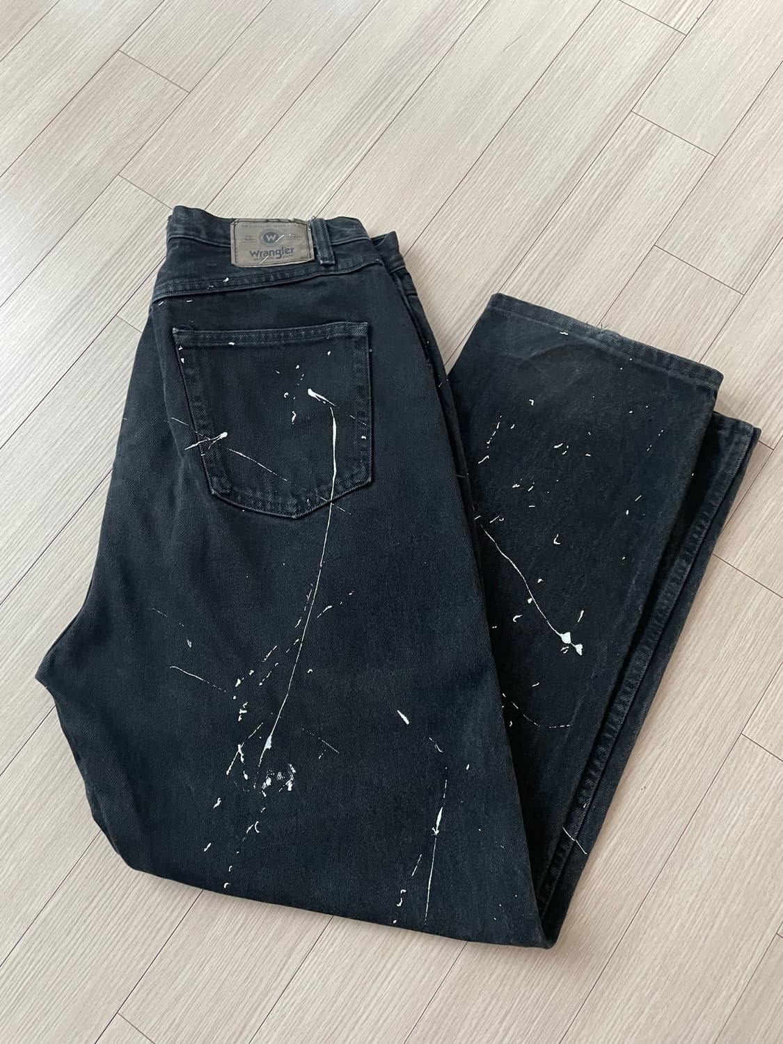 빈티지 랭글러 페인팅 커스텀팬츠 (34) 상품이미지1