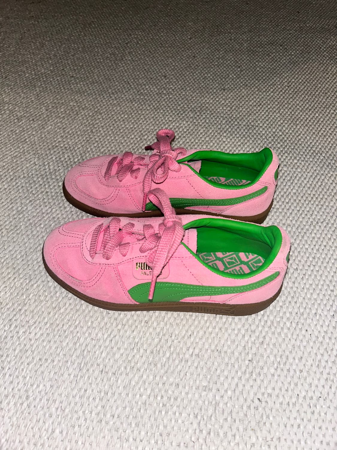 퓨마 팔레르모 스페셜 핑크그린 235 상품이미지1