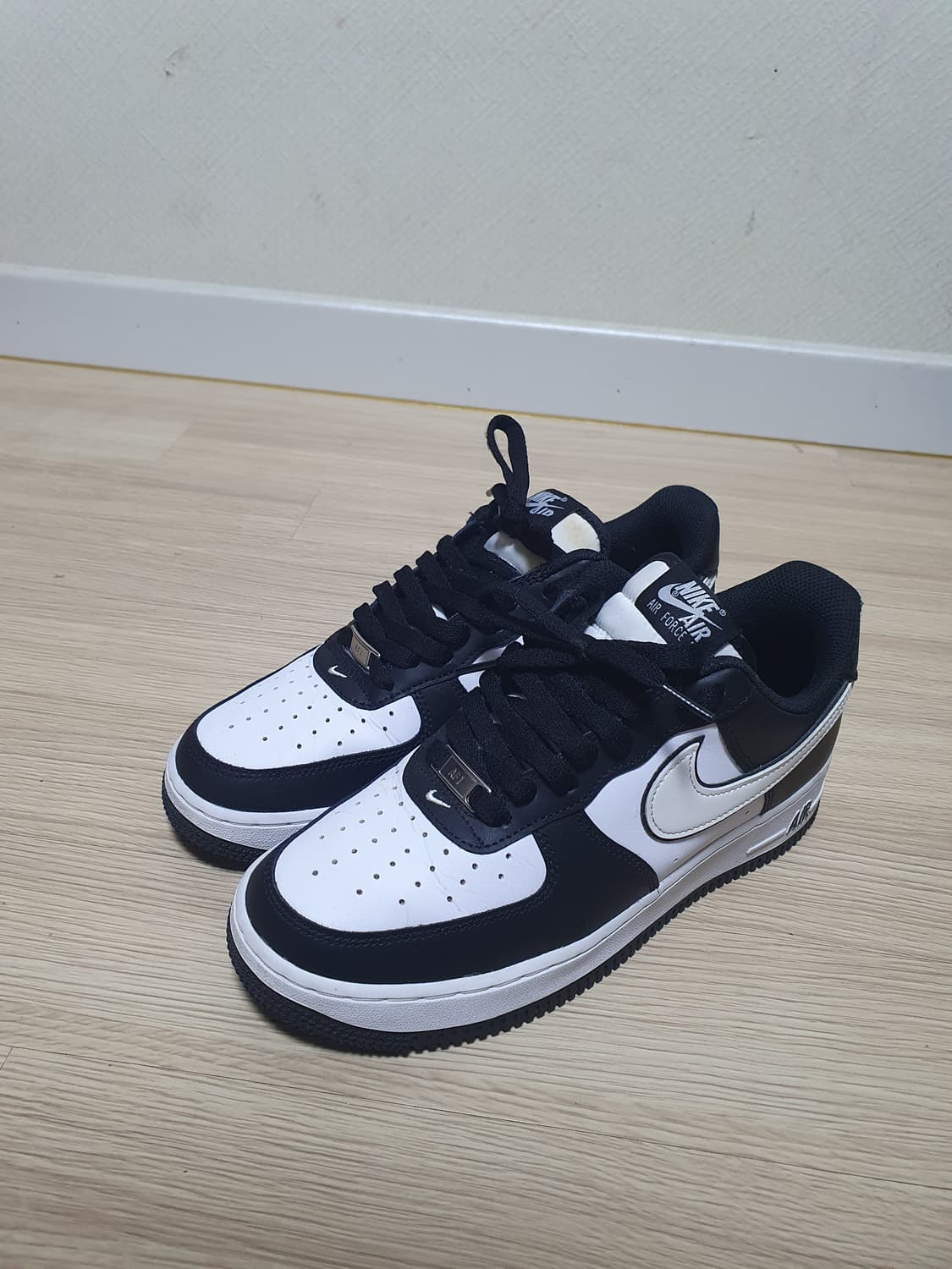 나이키 에어포스1 범고래 운동화 260 상품이미지4