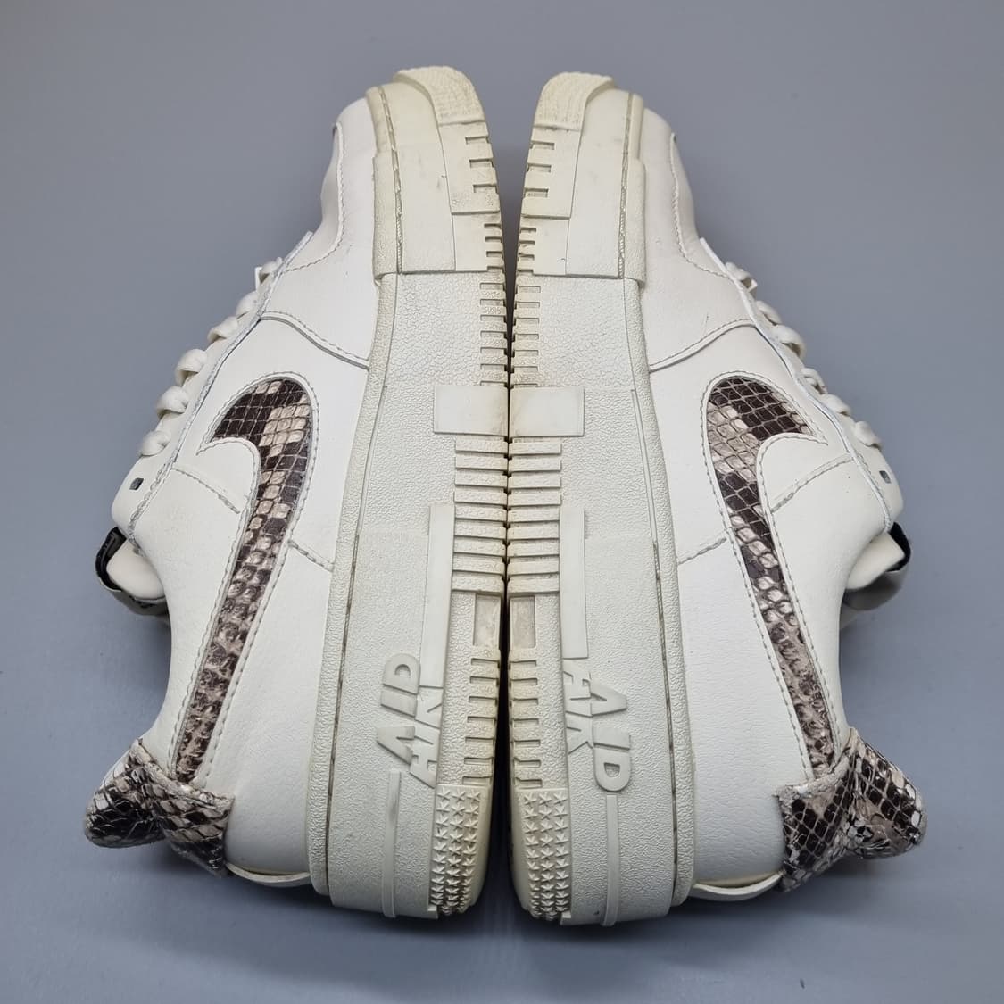 나이키 에어포스1 픽셀 스네이크 운동화 220 상품이미지5