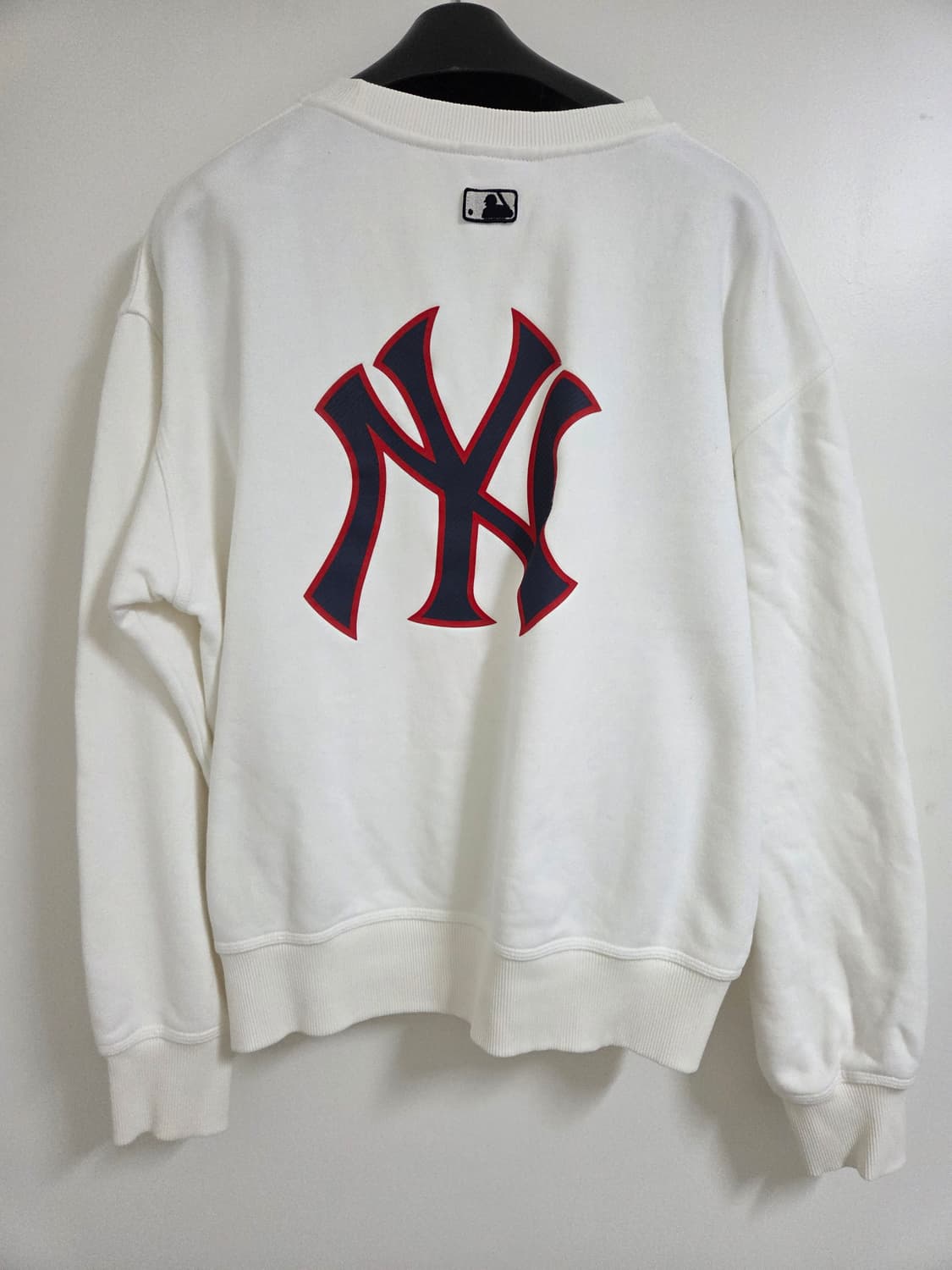 MLB 베이직 기모 오버핏 맨투맨 상품이미지2