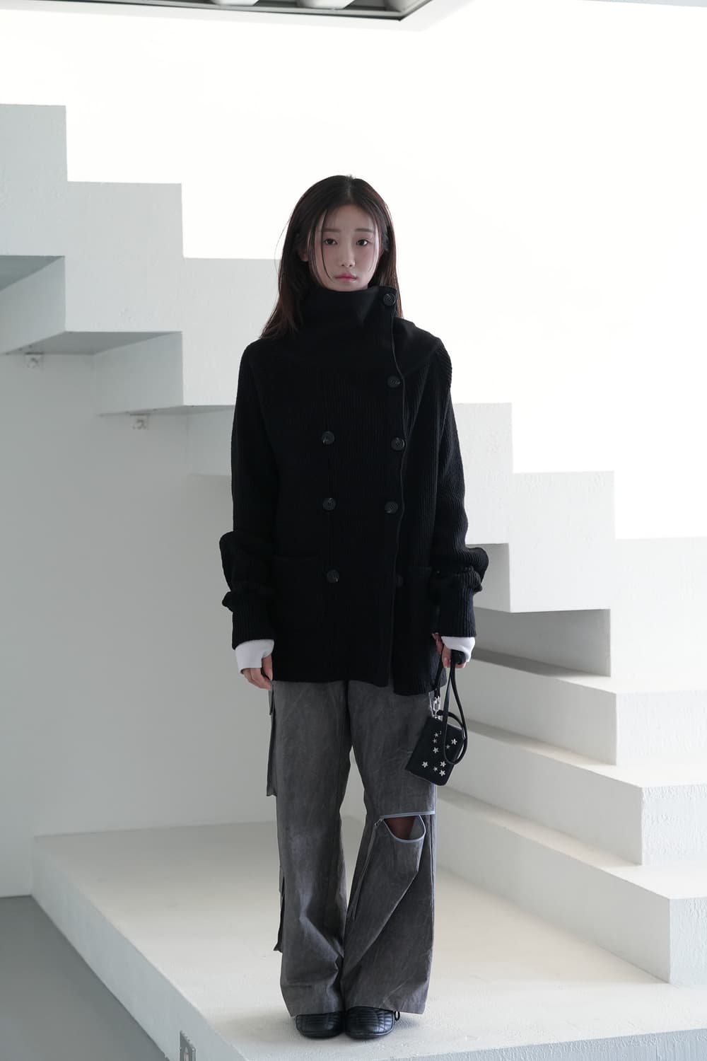 인앤양인하모니 더블 버튼 가디건 블랙 상품이미지1