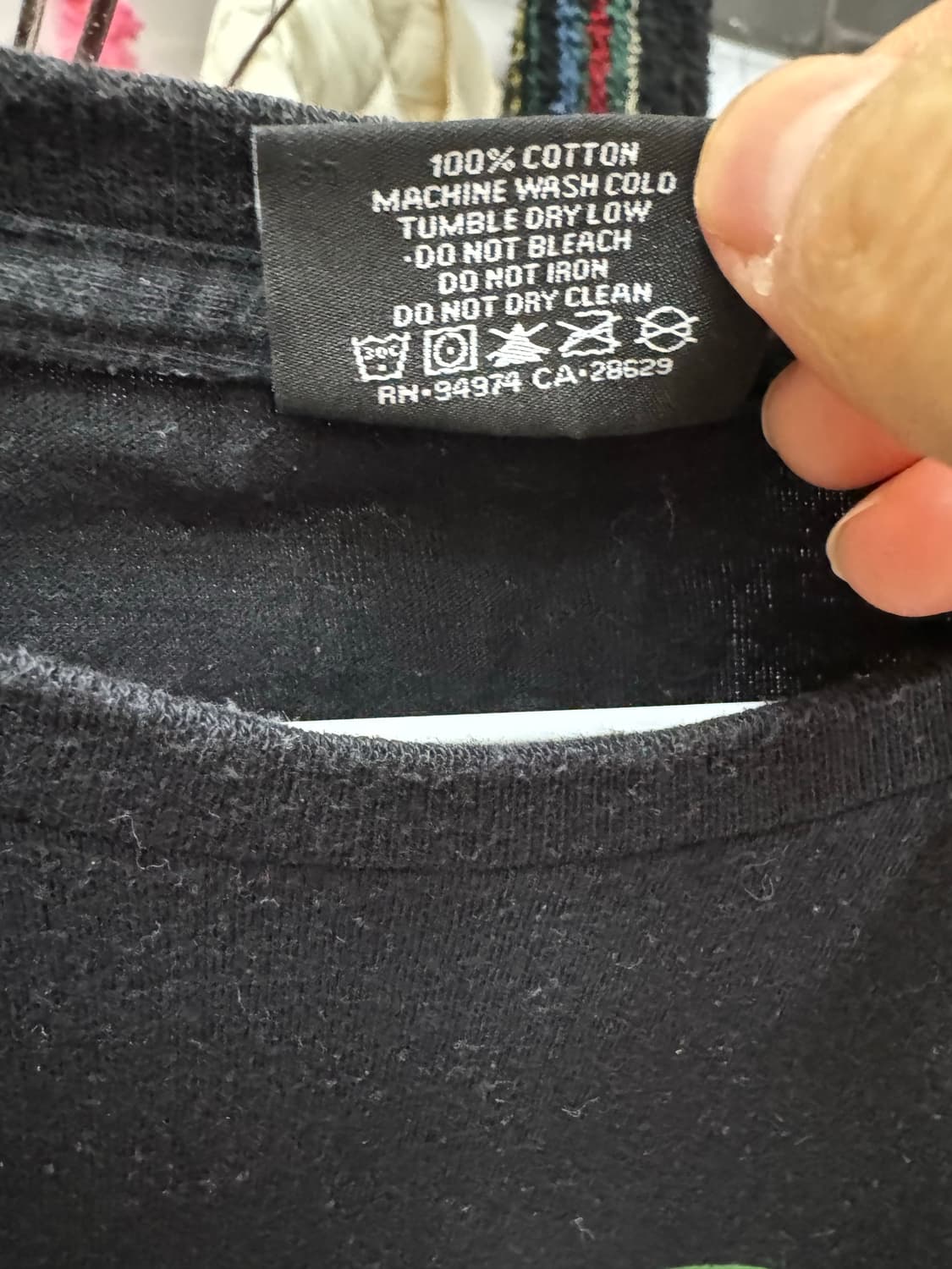 STUSSY 그래픽 백프린트 반팔 티셔츠 (블랙) 상품이미지9