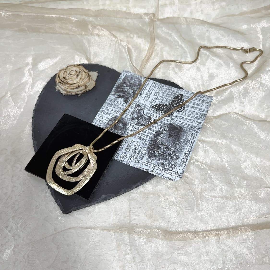 빈티지 중세 스네이크체인 플라워 목걸이 상품이미지2