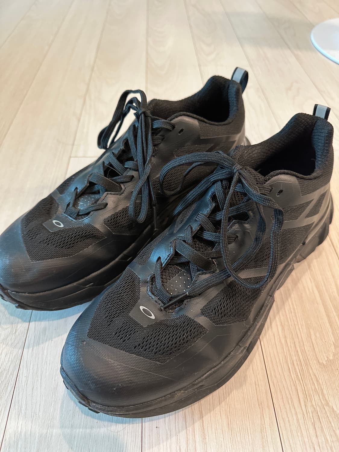 오클리 라이트 브리드 트리플 블랙 상품이미지1