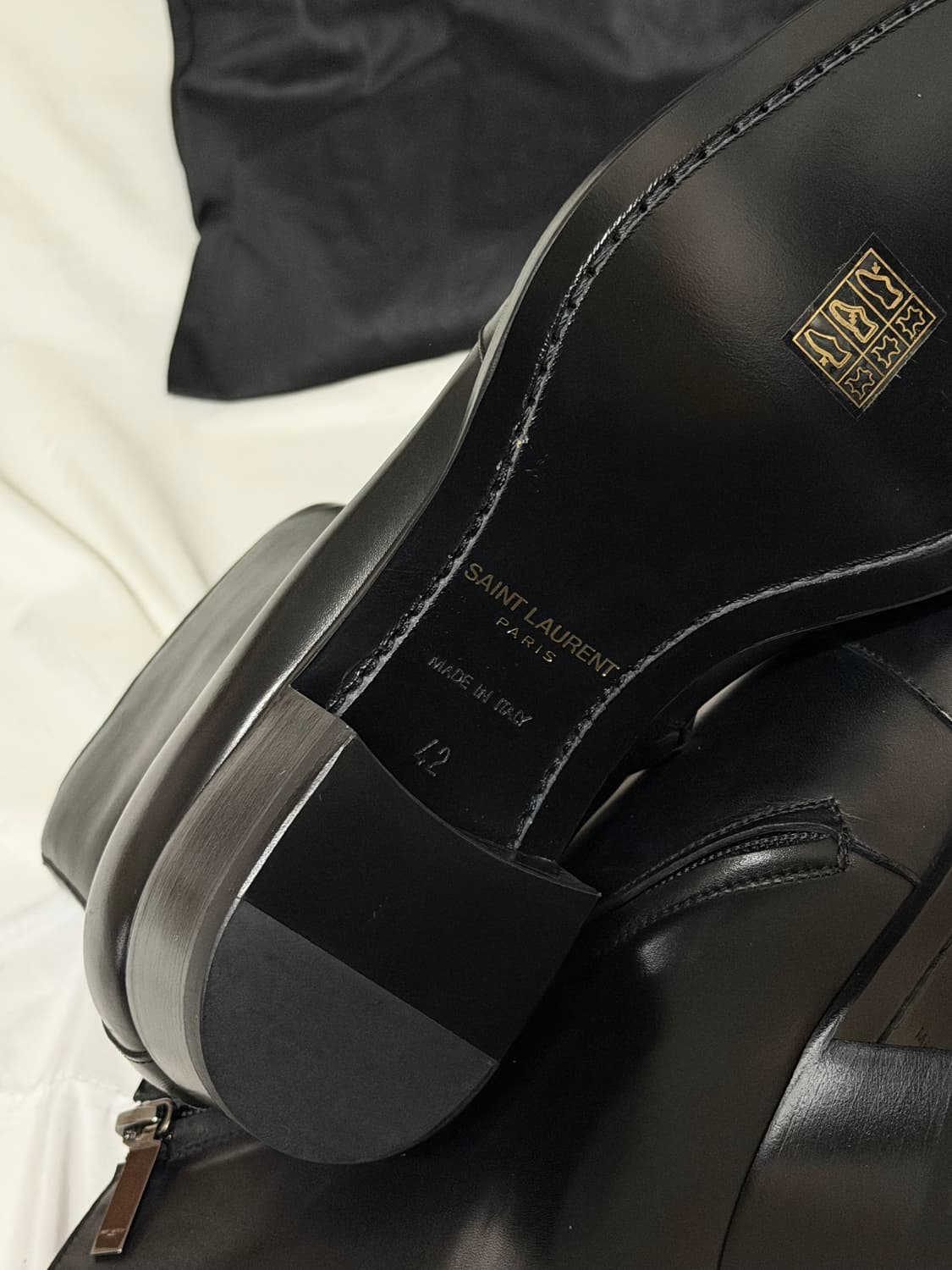 생로랑 레더 첼시 앵클 부츠 상품이미지7