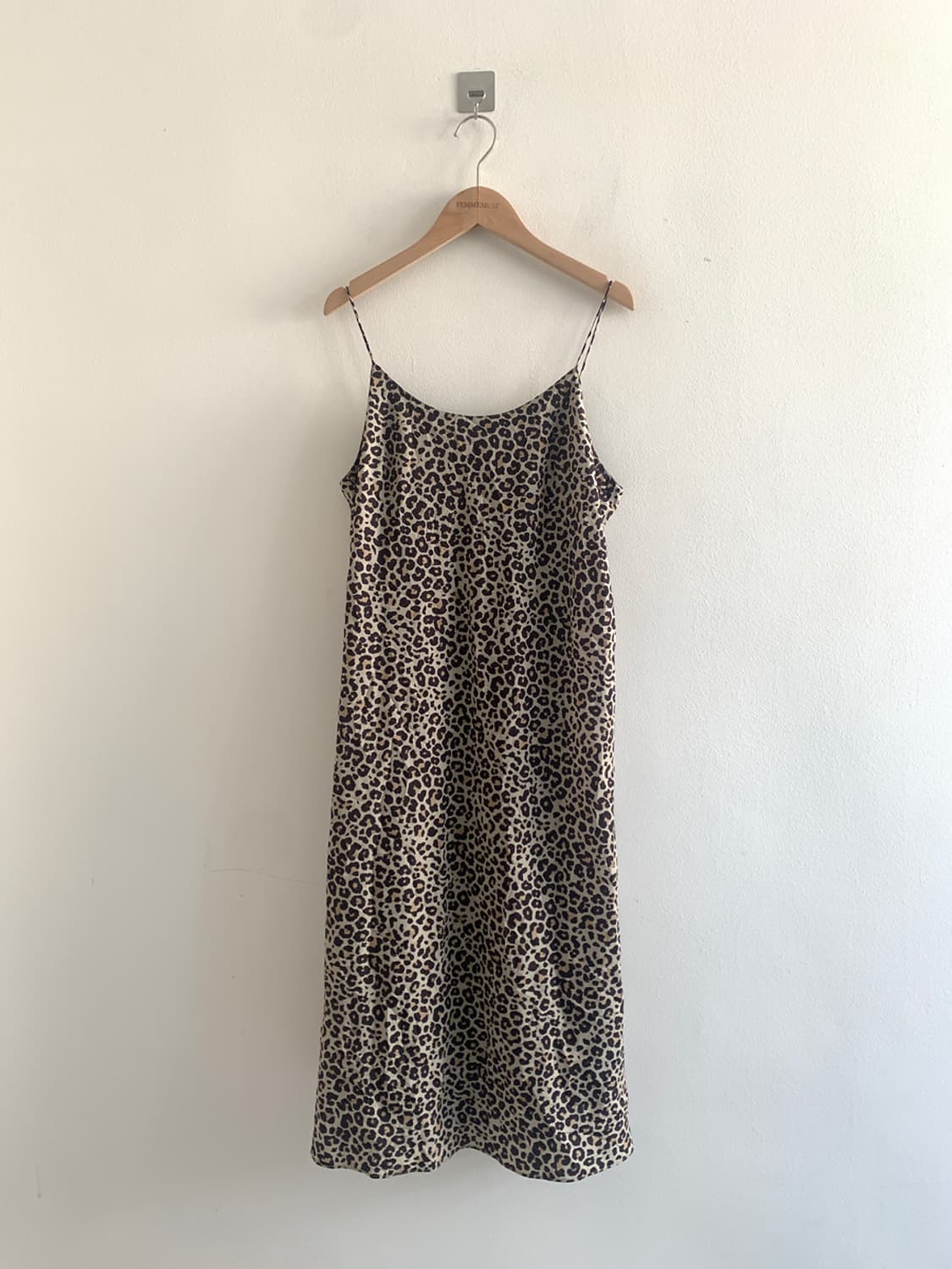 Leopard silky slip dress 상품이미지1