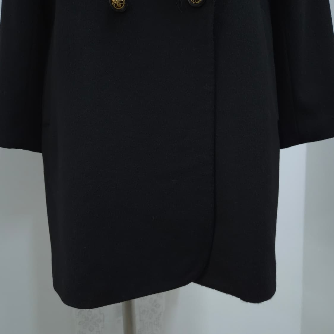 울 100% 블랙 여성 오버핏 더블 코트 상품이미지6