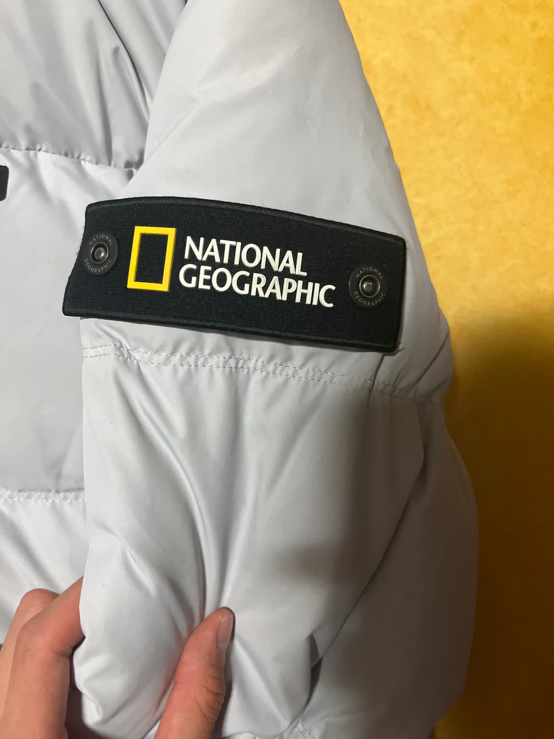 내셔널지오그래픽 그레이 패딩 백화점 m사이즈 상품이미지2