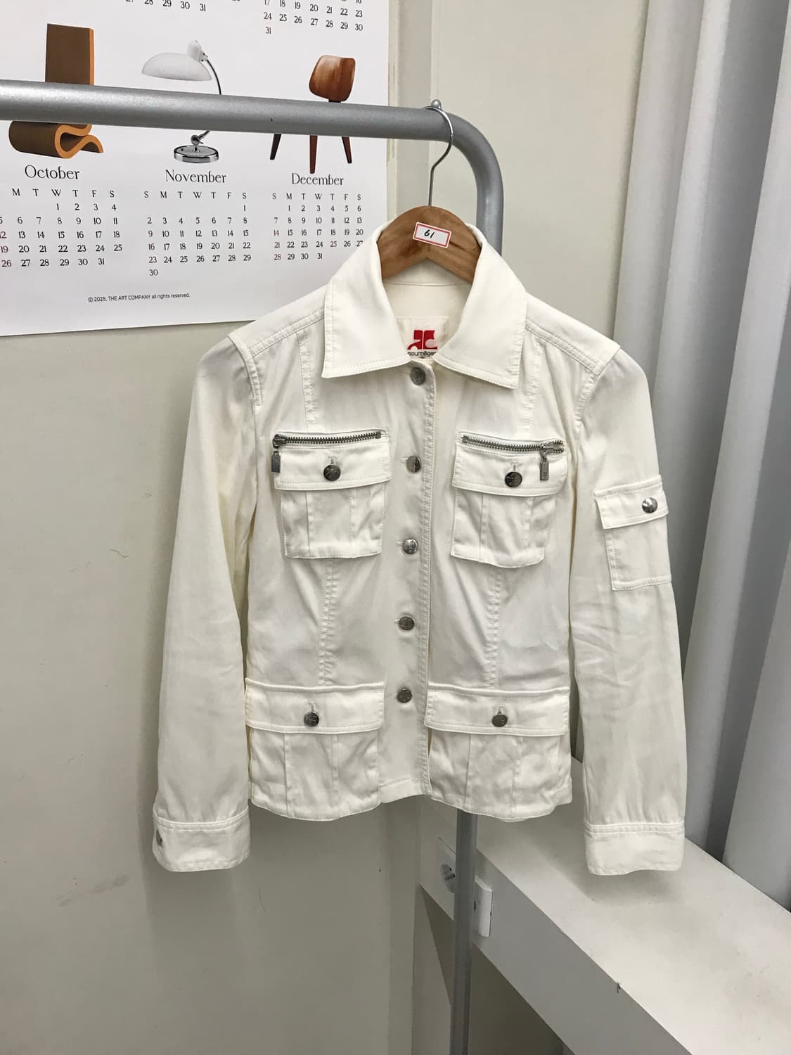 꾸레쥬 로고 은장 자켓 상품이미지1