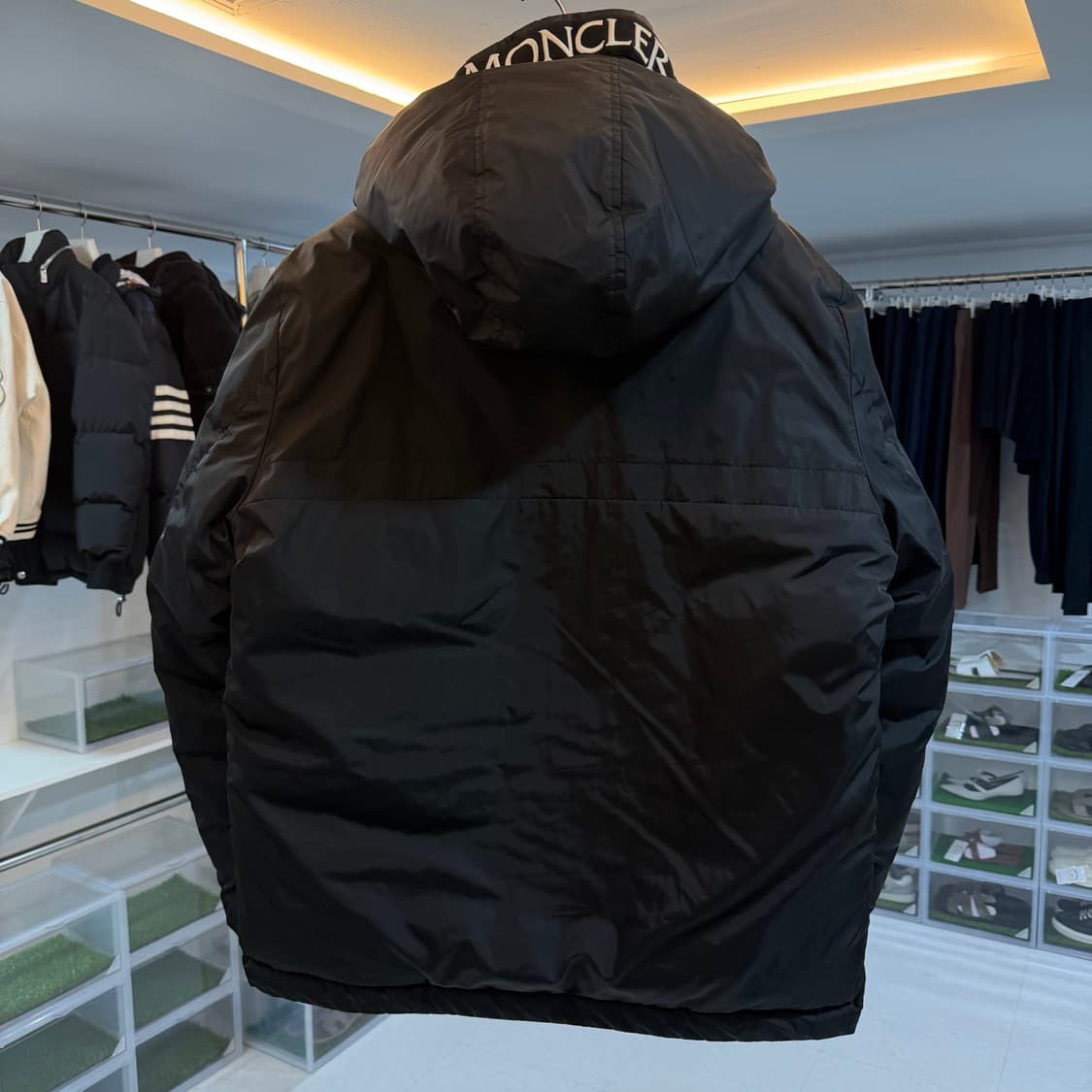 [정품] 몽클레어 몽베르니에 다운 패딩 블랙 풀구성품 XXL
 상품이미지2