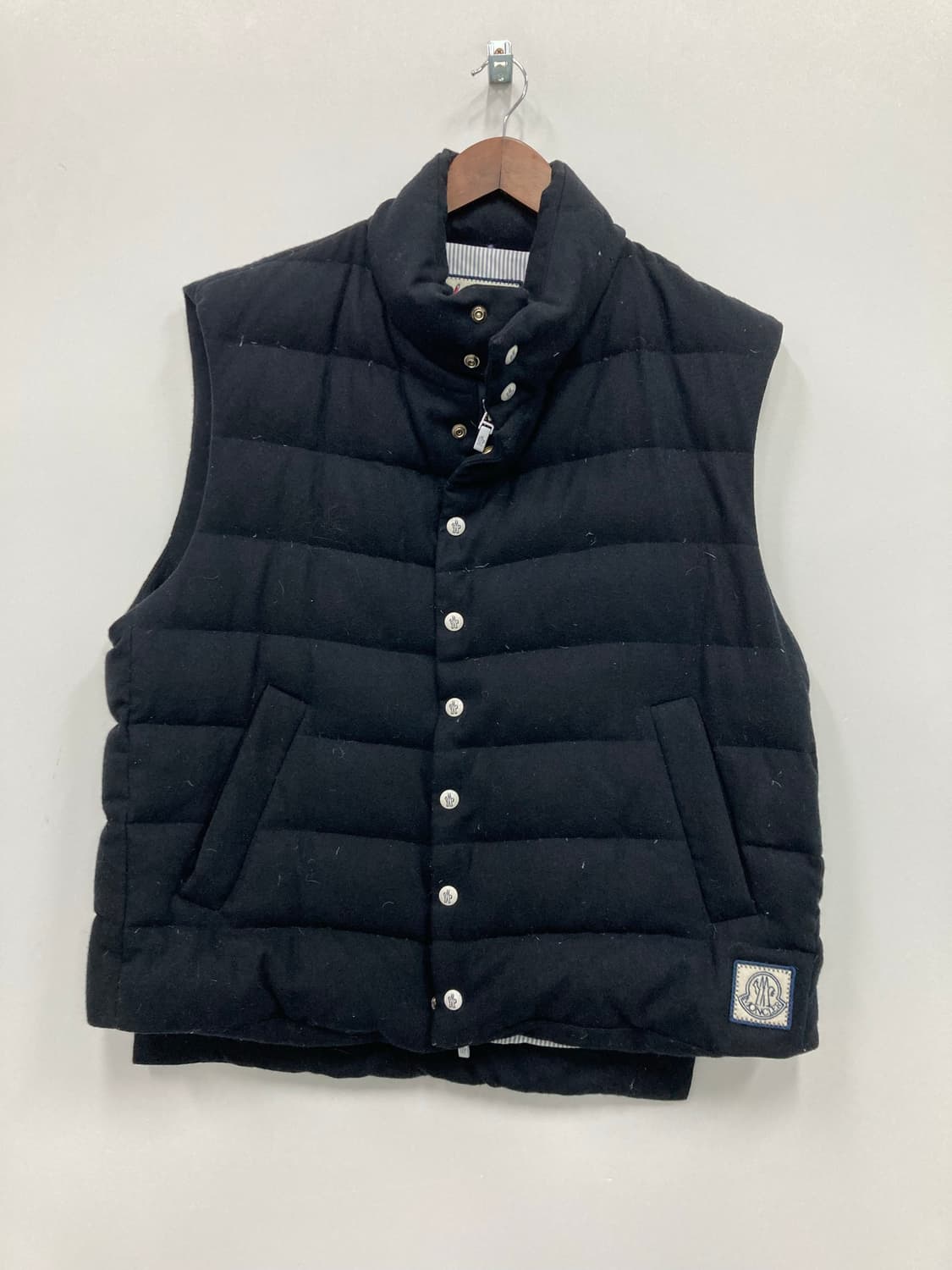 Moncler 반패딩 상품이미지1