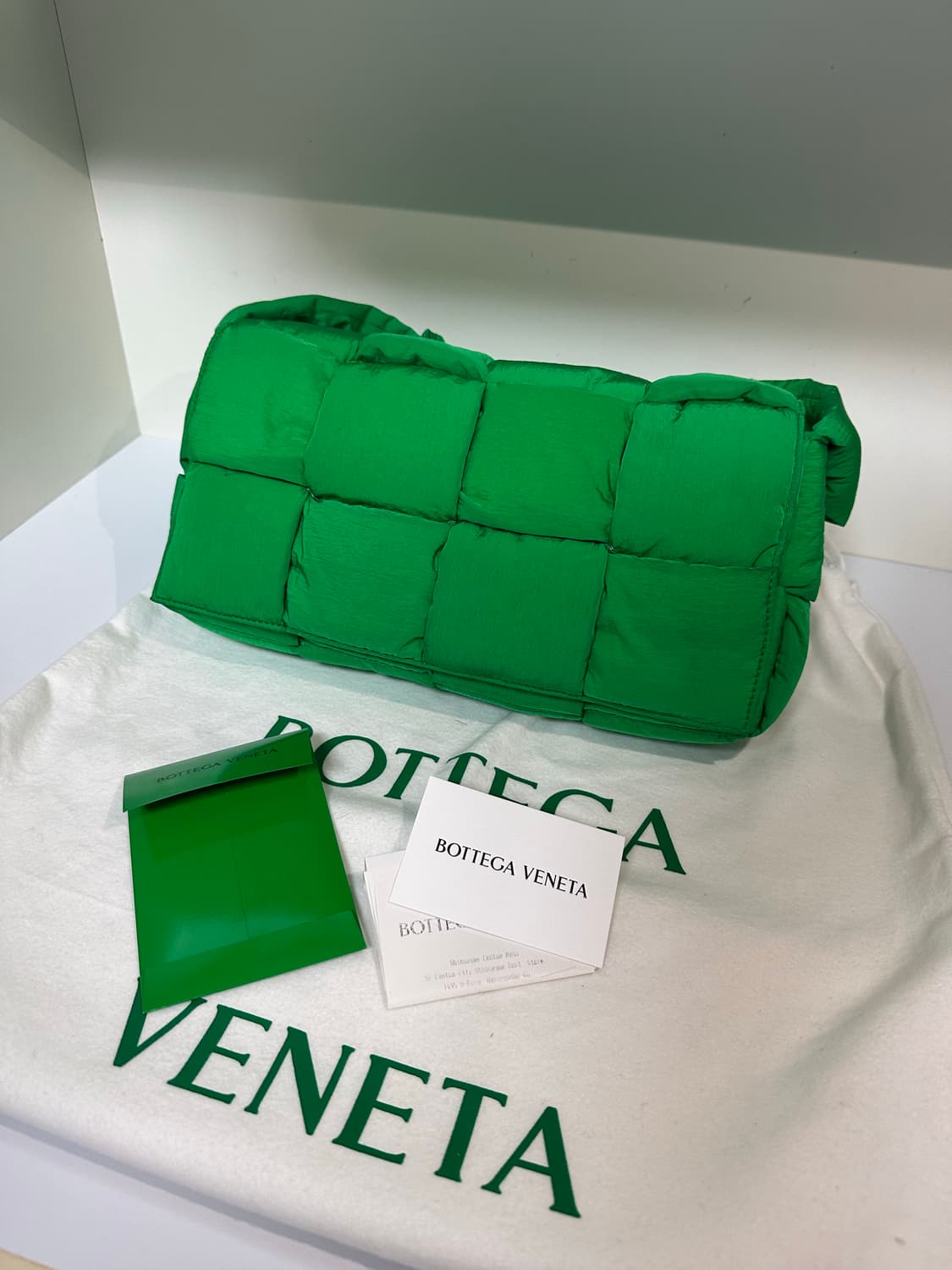 보테가베네타 패딩 카세트백 s+급 상품이미지1