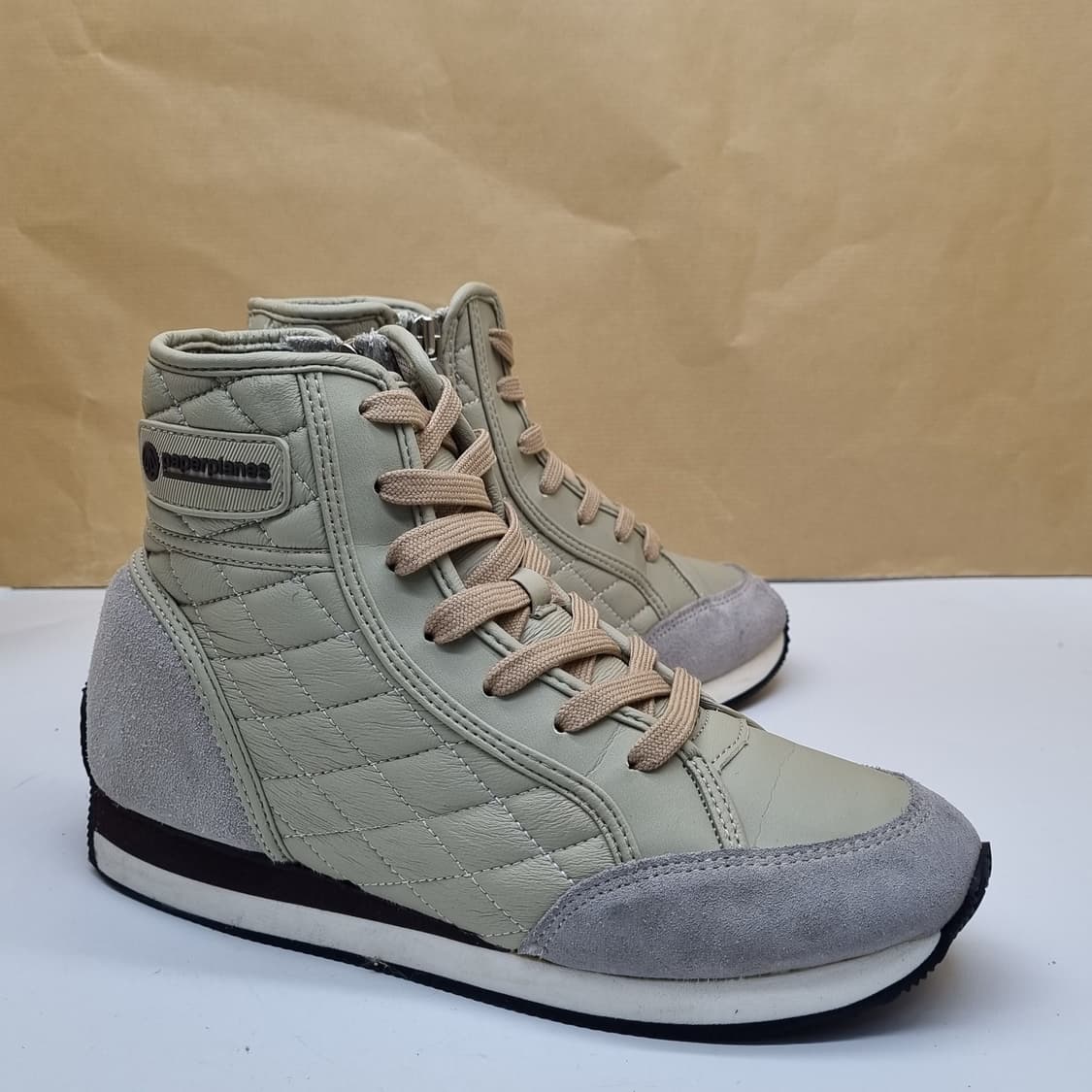 페이퍼플레인 여성키높이부츠240 굽9. 상품이미지1