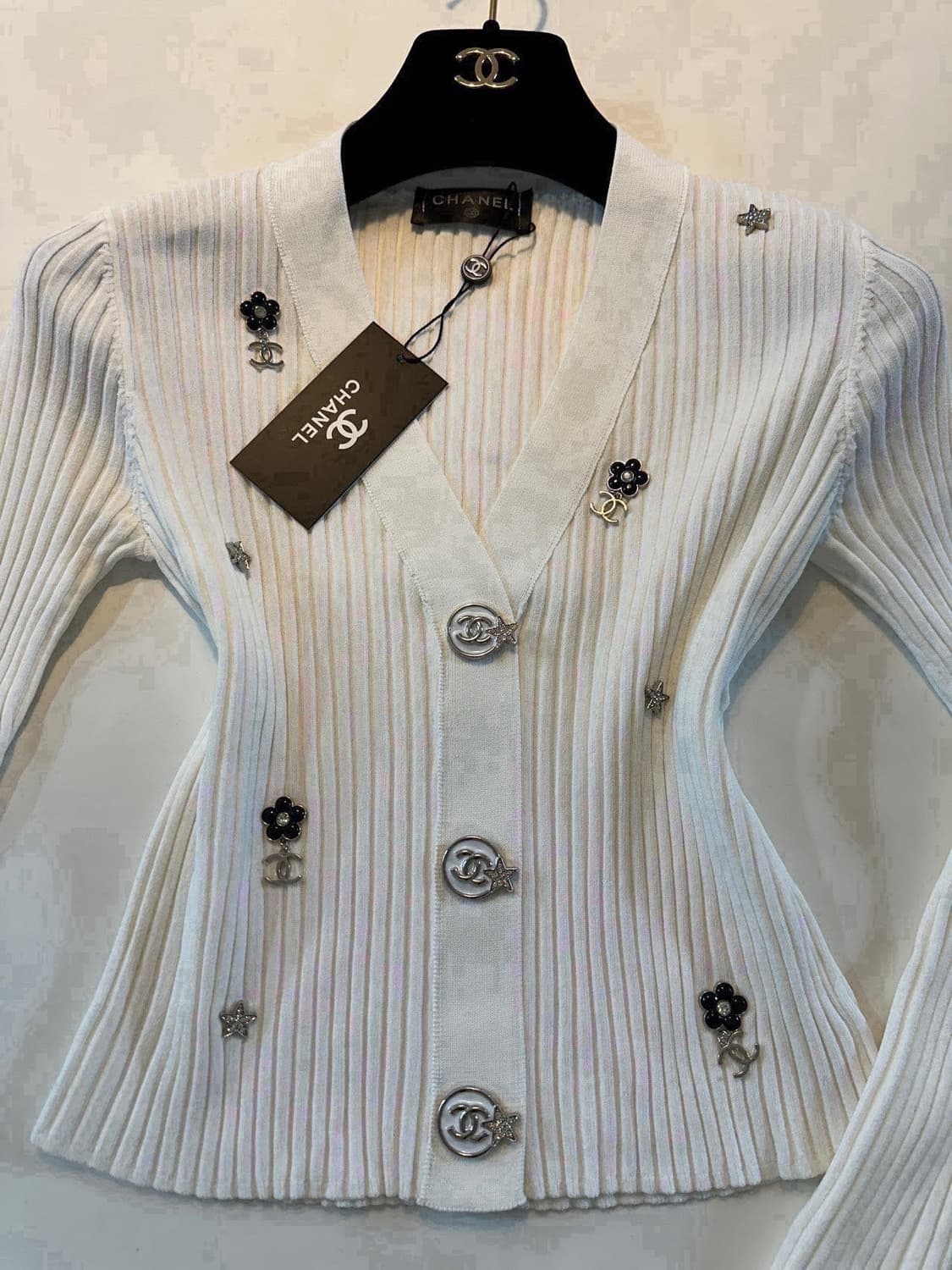 (새상품)샤넬장식가디건 상품이미지7