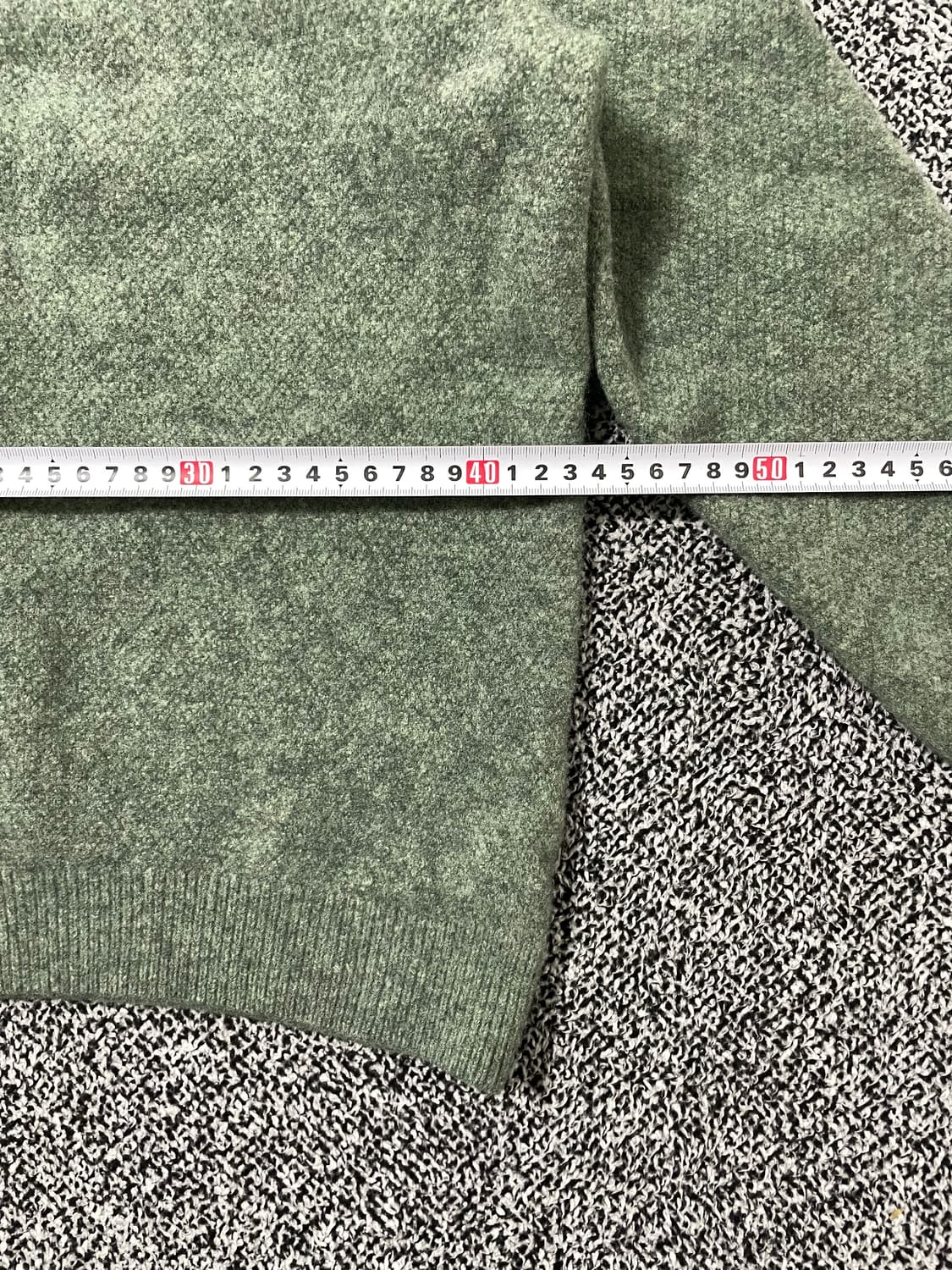 빈티지9. 헨리코튼 버튼넥 울 100% 니트 스웨터 그린 상품이미지4