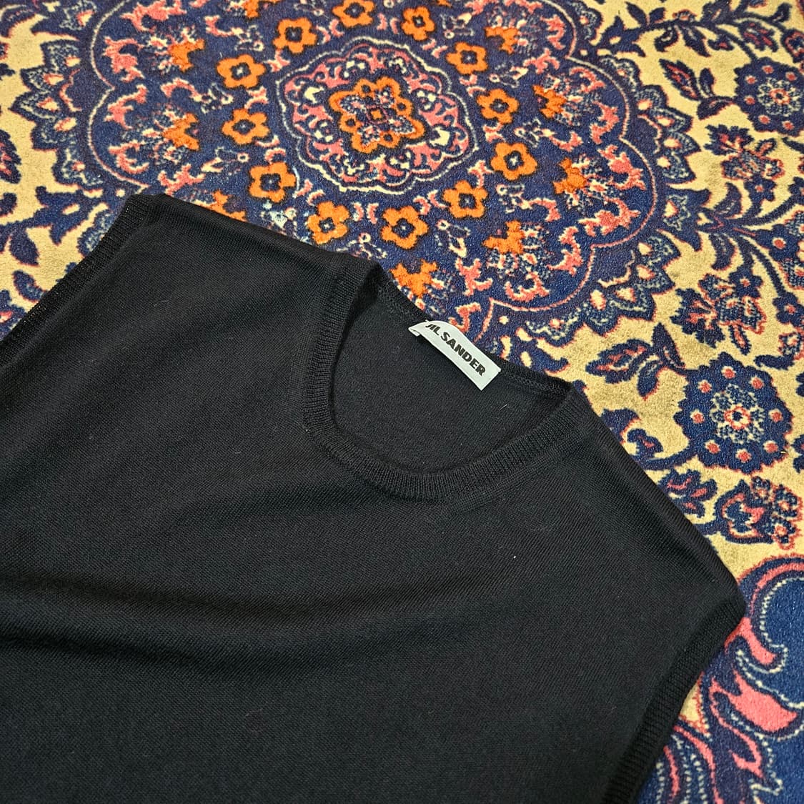  질샌더(Jilsander) 베이직 디테일 간절기 니트 베스트 상품이미지2