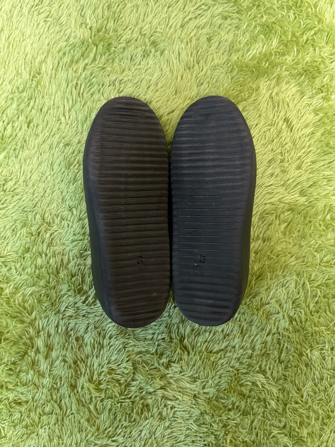 Yeezy SL-01 Black 상품이미지3