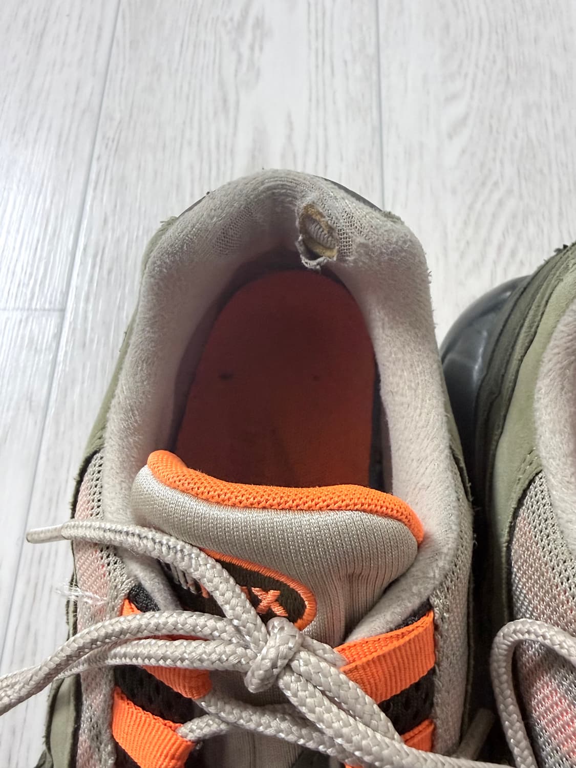 [265]나이키 에어맥스 95 OG 토탈 오렌지 상품이미지6