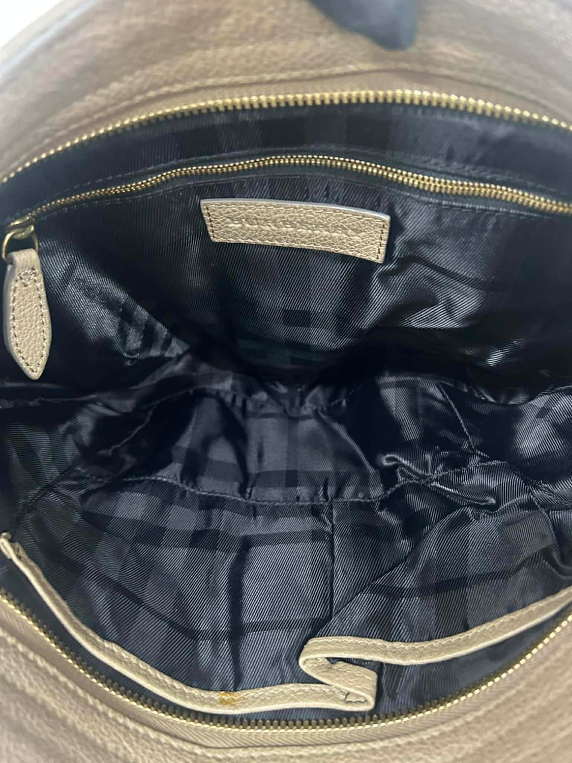 버버리 가죽 버클 호보 토트 숄더백 상품이미지6